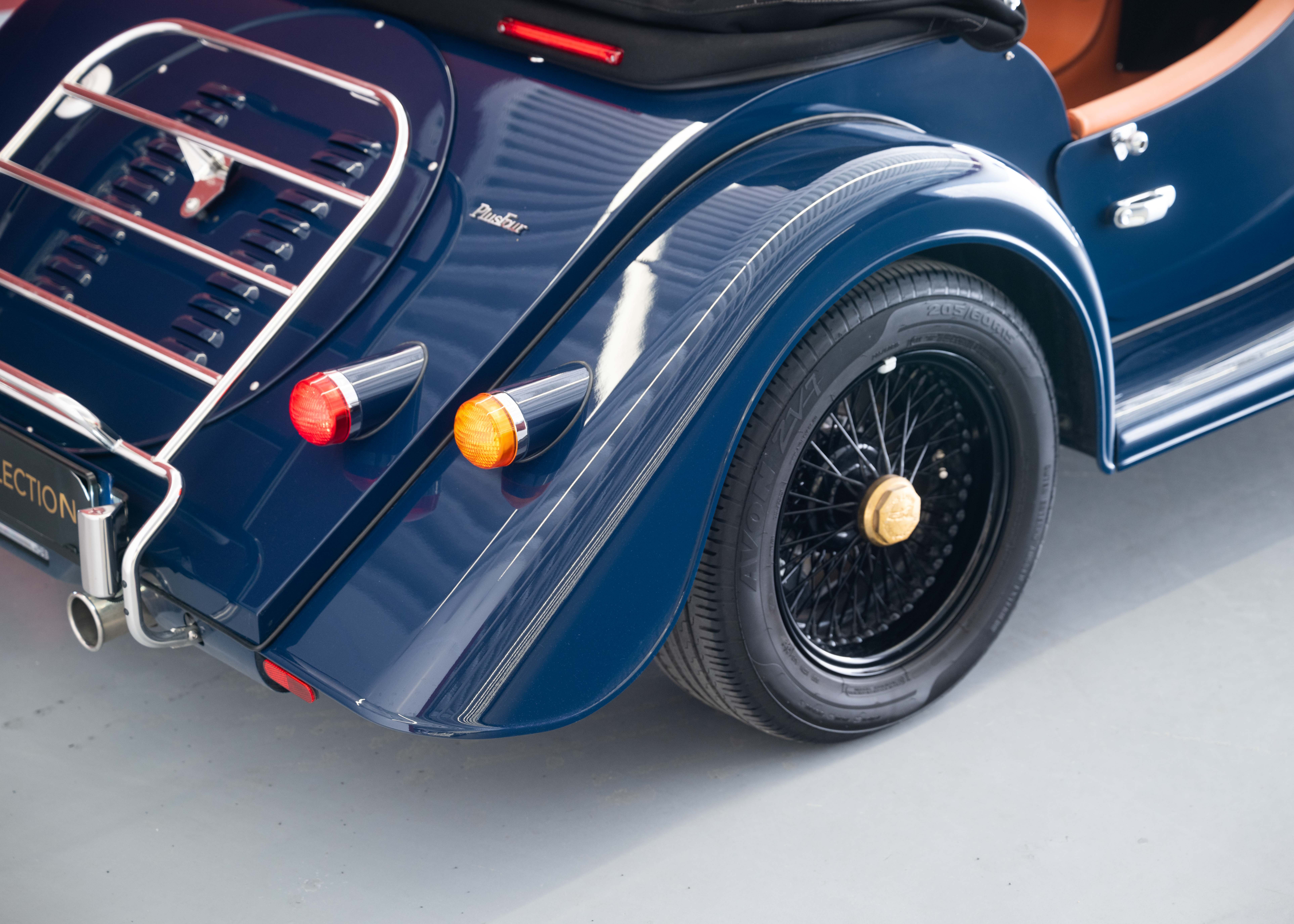 Image MORGAN 4-4 Plus Four 2.0 (1st hand Swiss car, 258 hp, full Morgan service history, stunning condition)