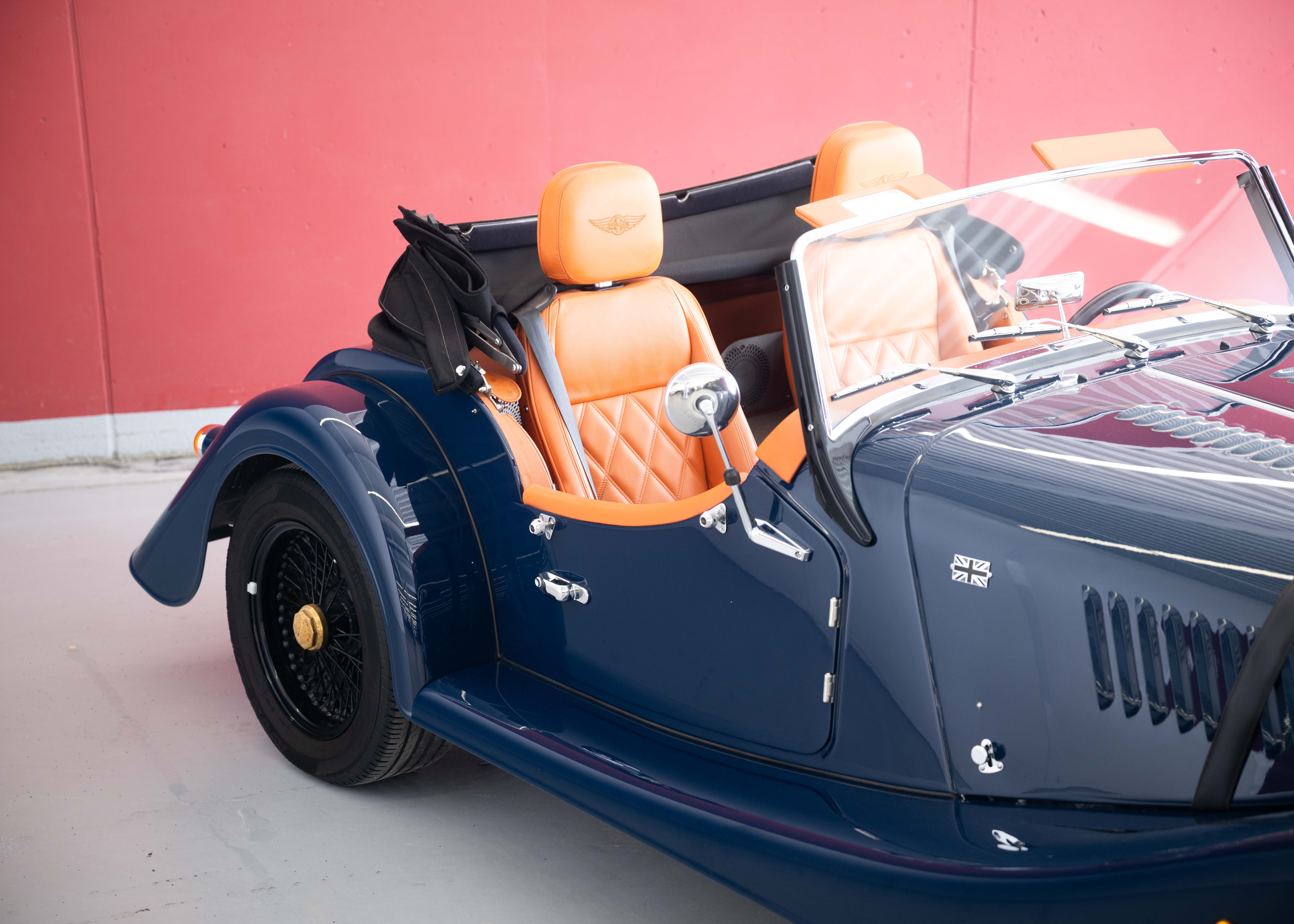 Image MORGAN 4-4 Plus Four 2.0 (1st hand Swiss car, 258 hp, full Morgan service history, stunning condition)