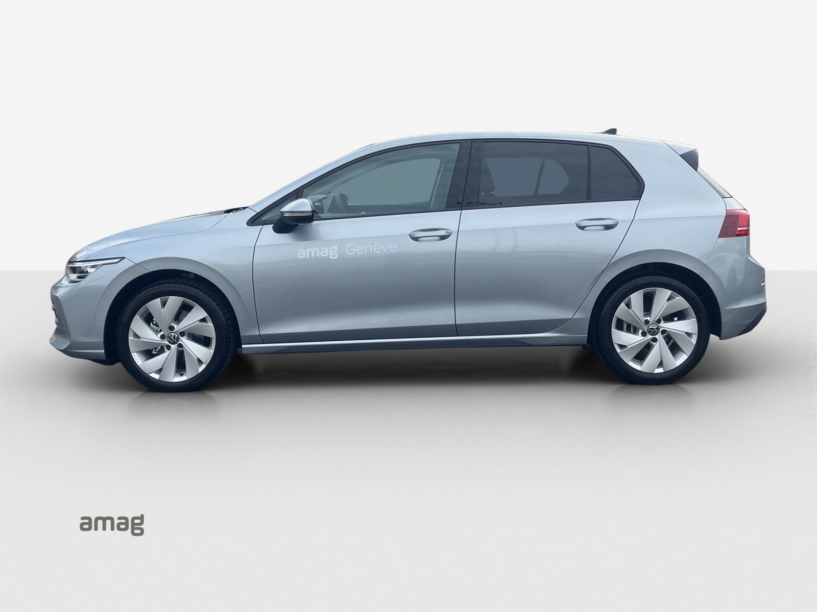 VW Golf 1.5 e TSI mHEV Life DSG-image-15