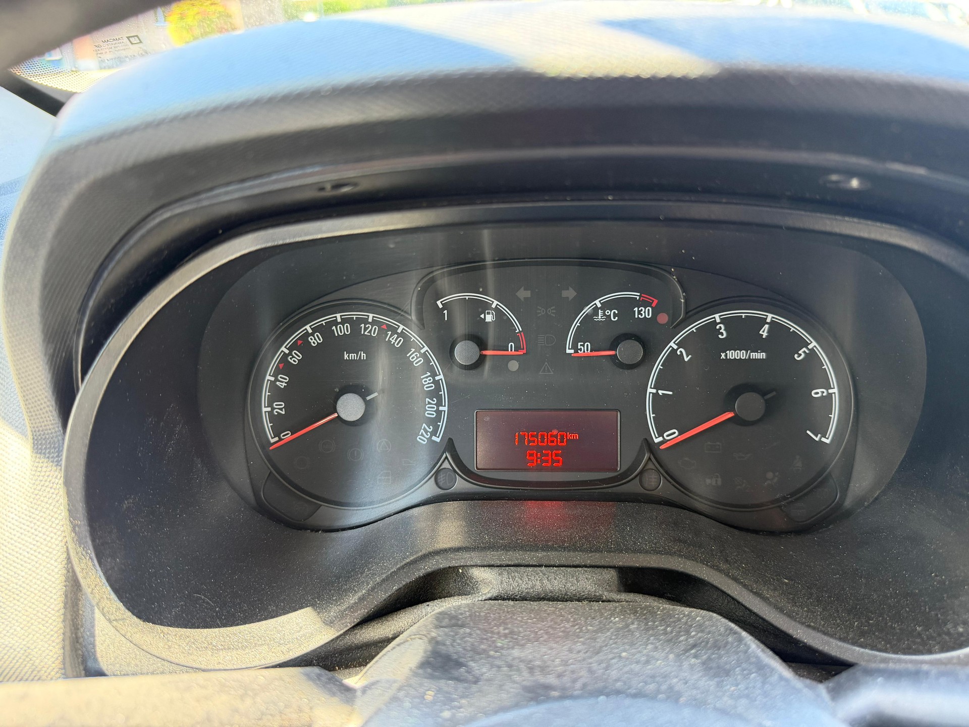 OPEL Combo 1.4i 2.4 L2H1-image-9
