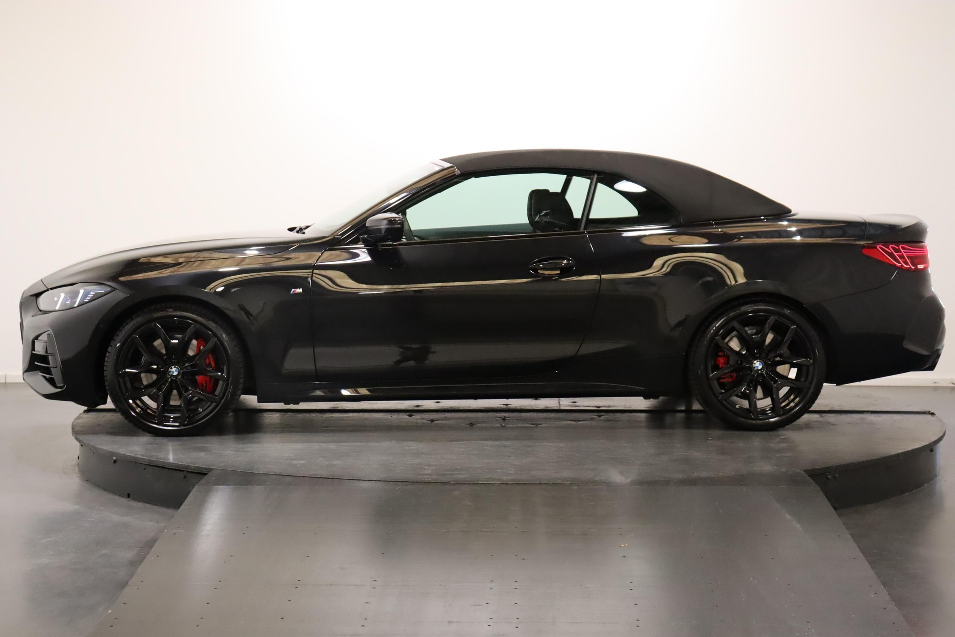 BMW 430i xDrive SAG Cabrio-image-1