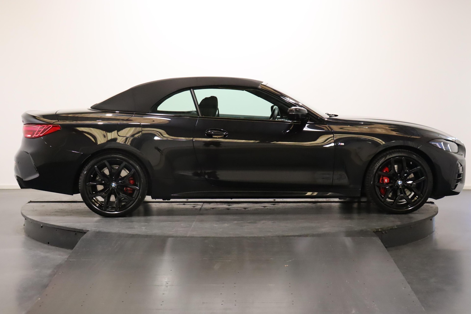 BMW 430i xDrive SAG Cabrio-image-2
