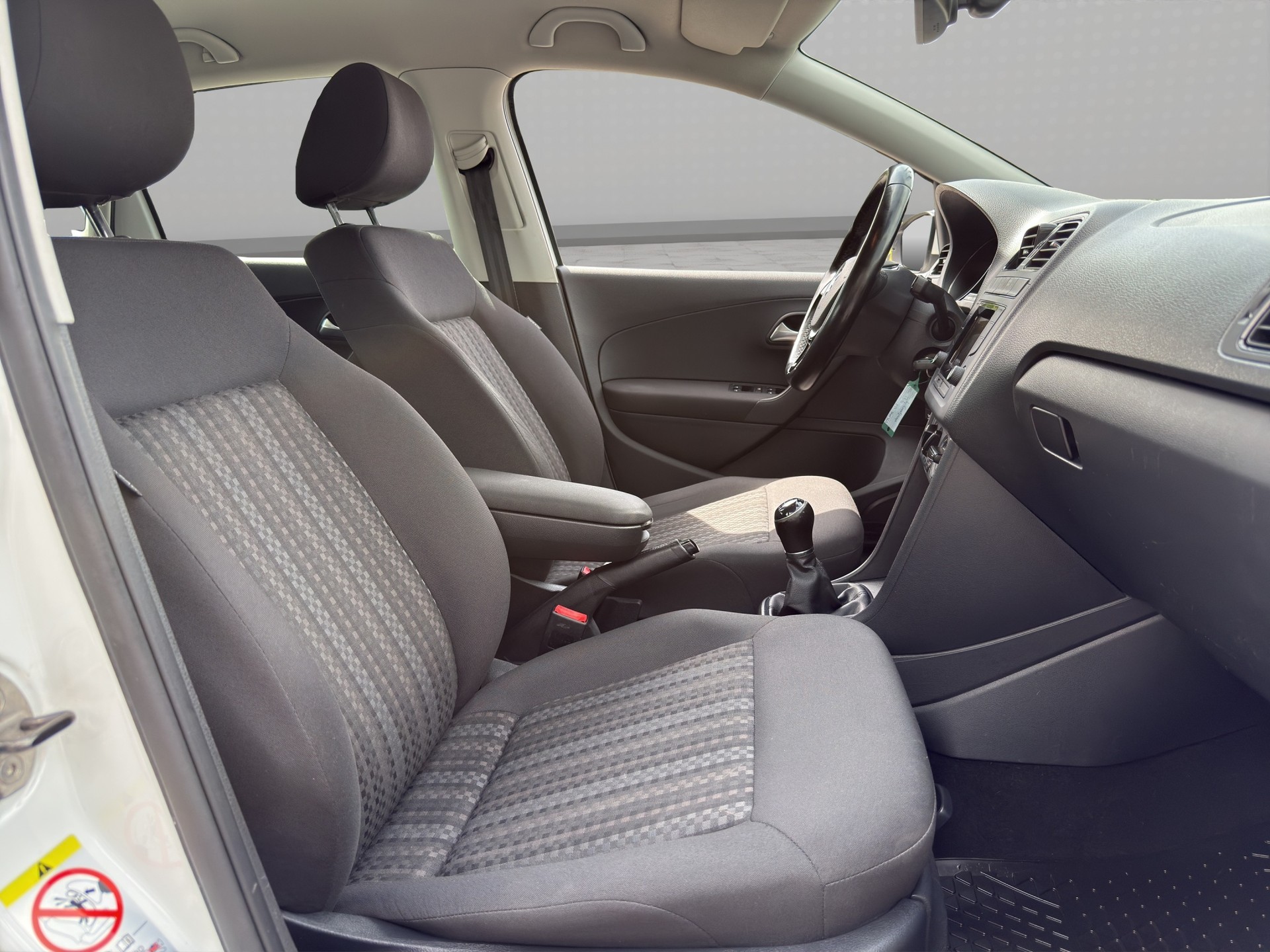 VW Polo 1.0 BMT Trendline-image-17