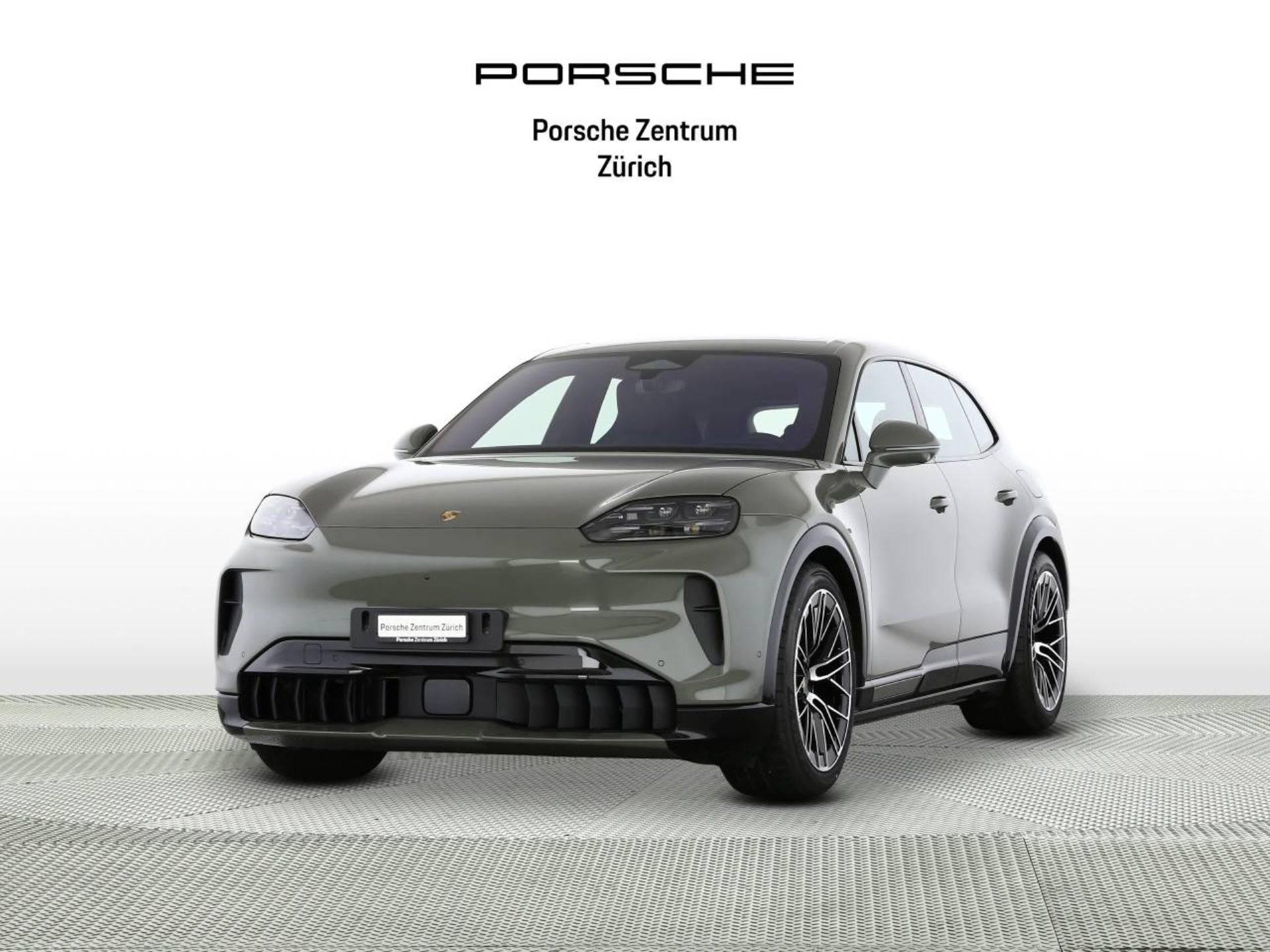 PORSCHE Cayenne Electric-image-0