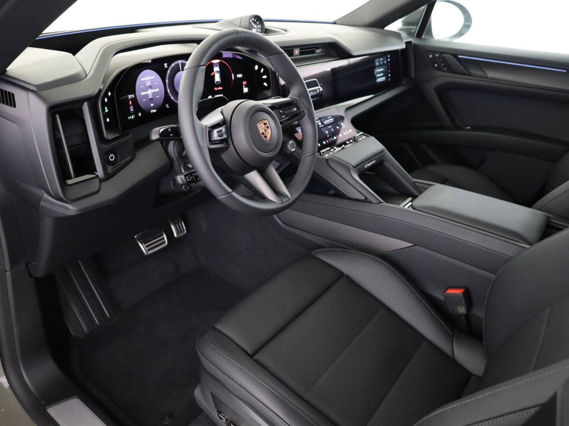 PORSCHE Cayenne Electric-image-3