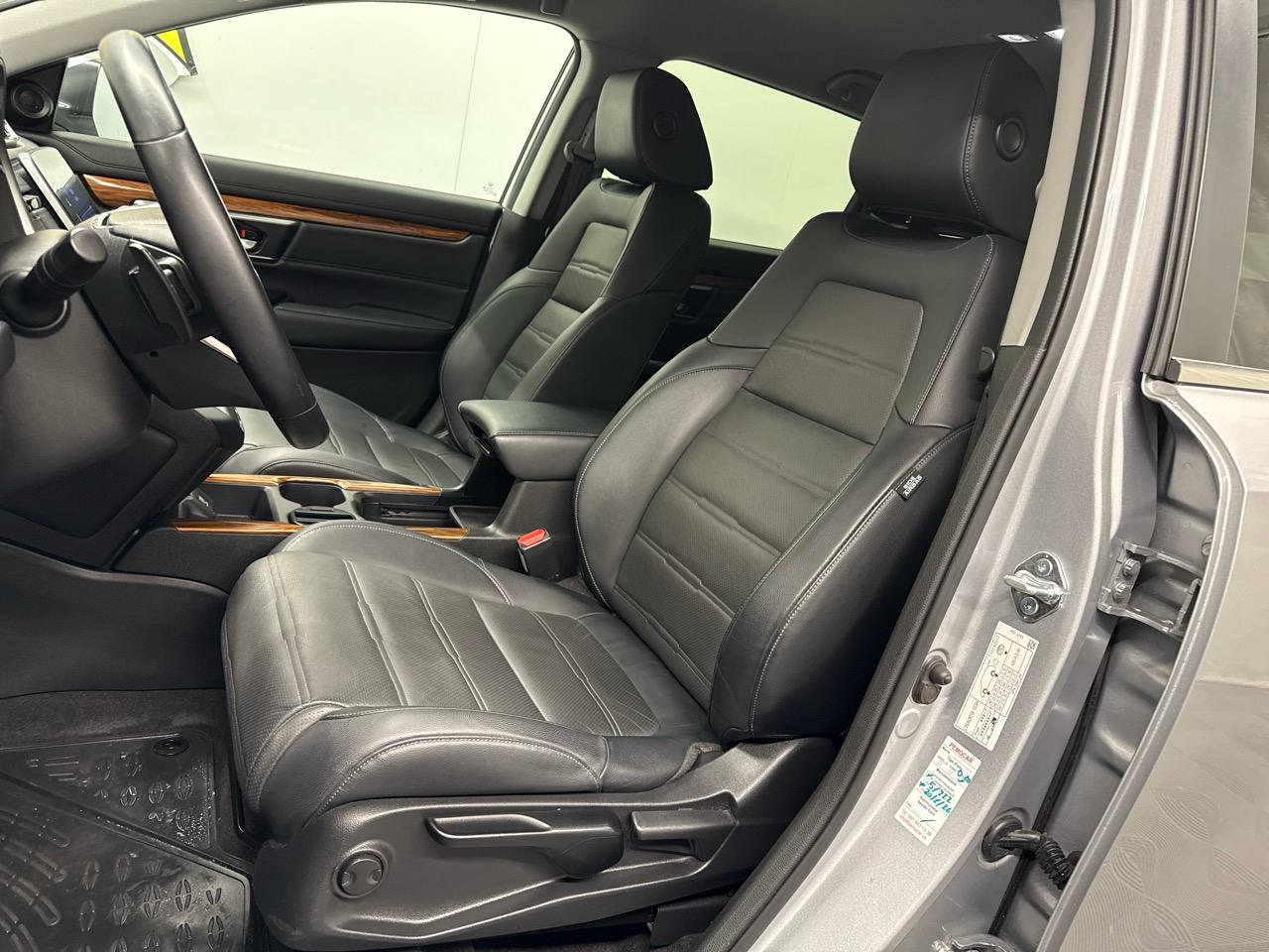 HONDA CR-V 1.5 i-VTEC Lifestyle 7 Plätze 4WD Automatic-image-3