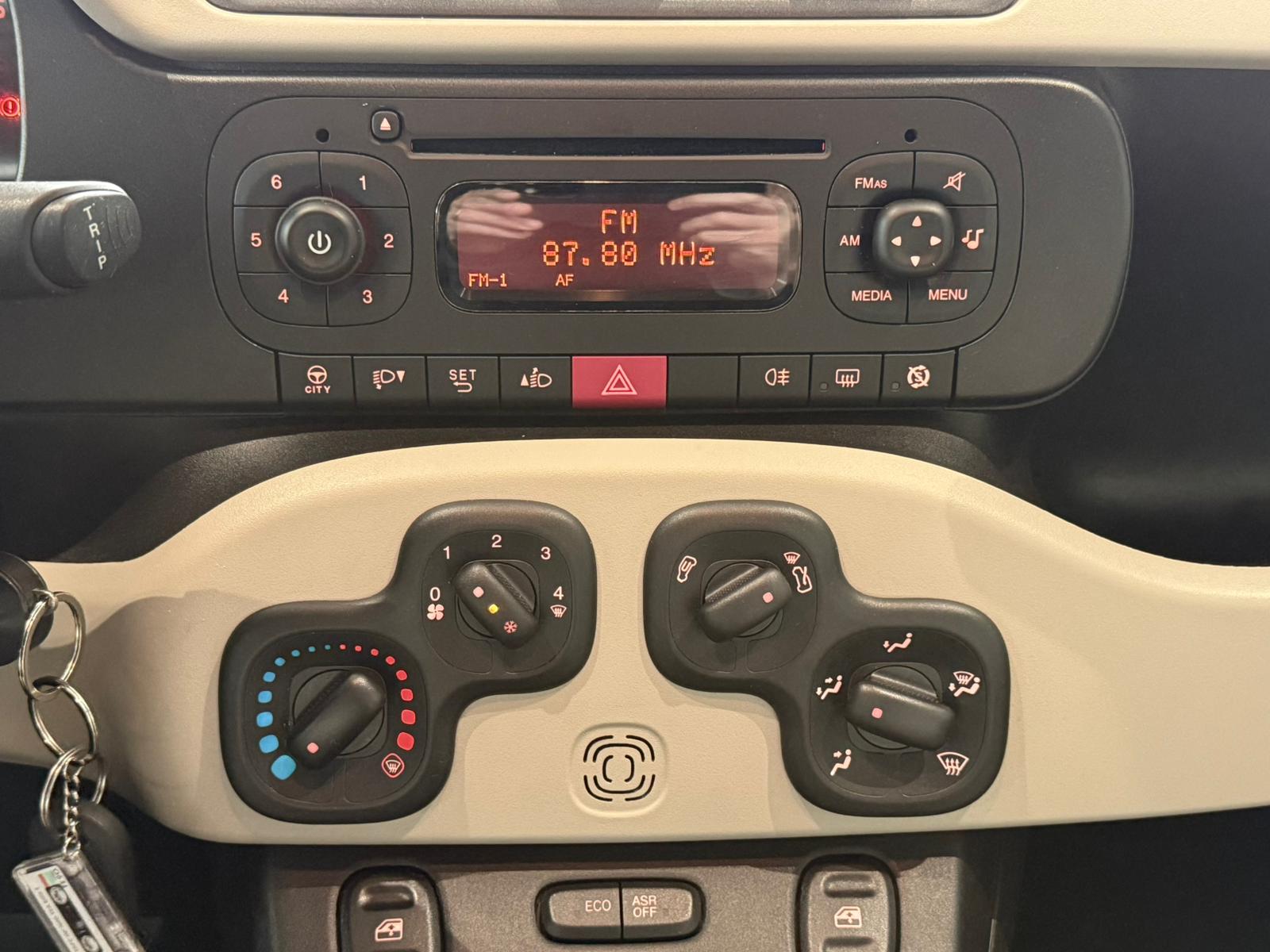 FIAT Panda 0.9 Twinair Turbo Easy MTA-image-10