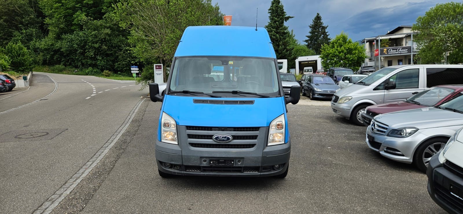FORD Transit 2.2 TDCi 300 S Trend-image-0