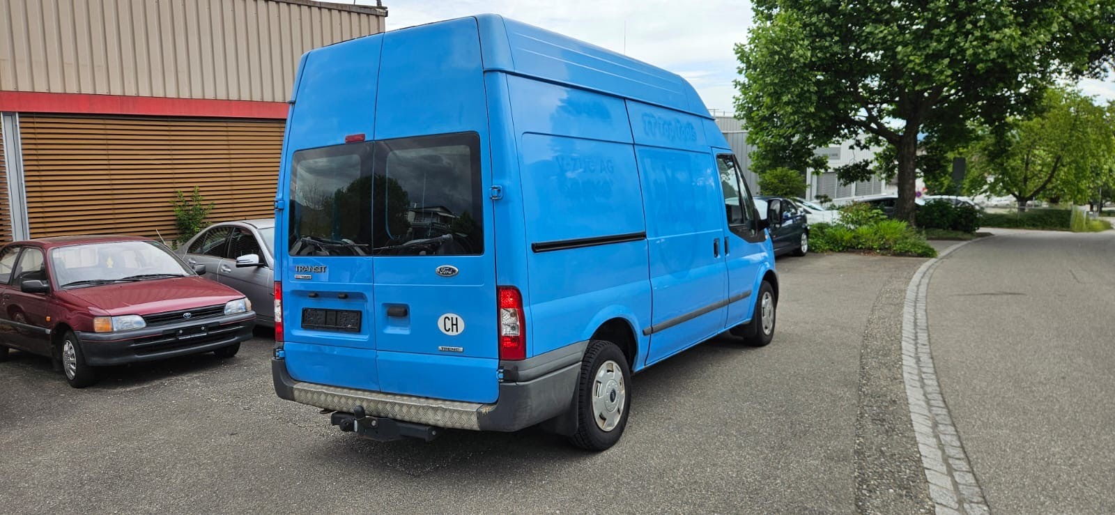 FORD Transit 2.2 TDCi 300 S Trend-image-9