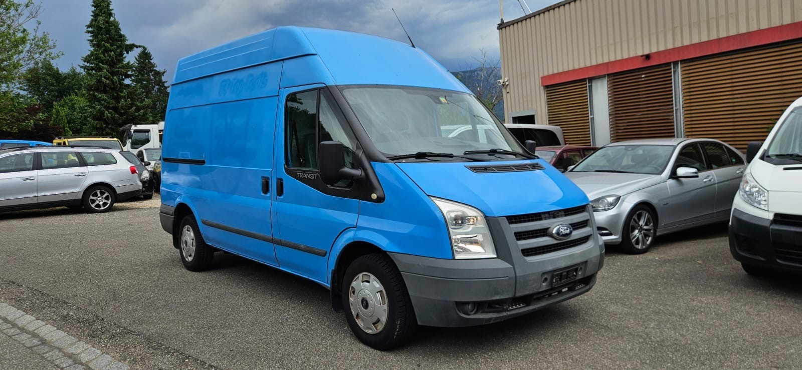 FORD Transit 2.2 TDCi 300 S Trend-image-6