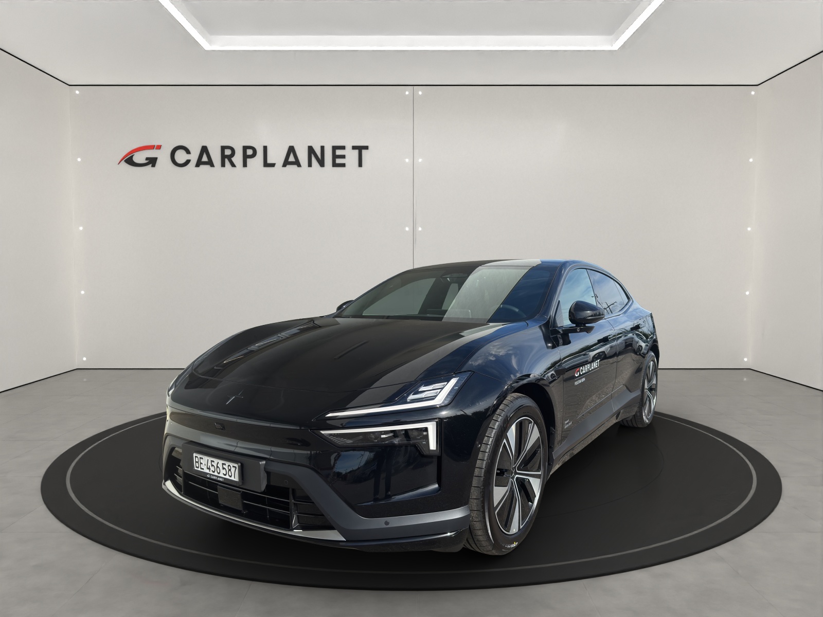 POLESTAR 4 Long Range Single Motor-image-5