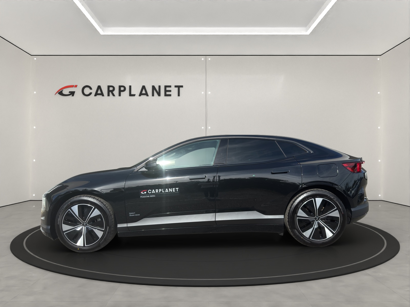POLESTAR 4 Long Range Single Motor-image-1
