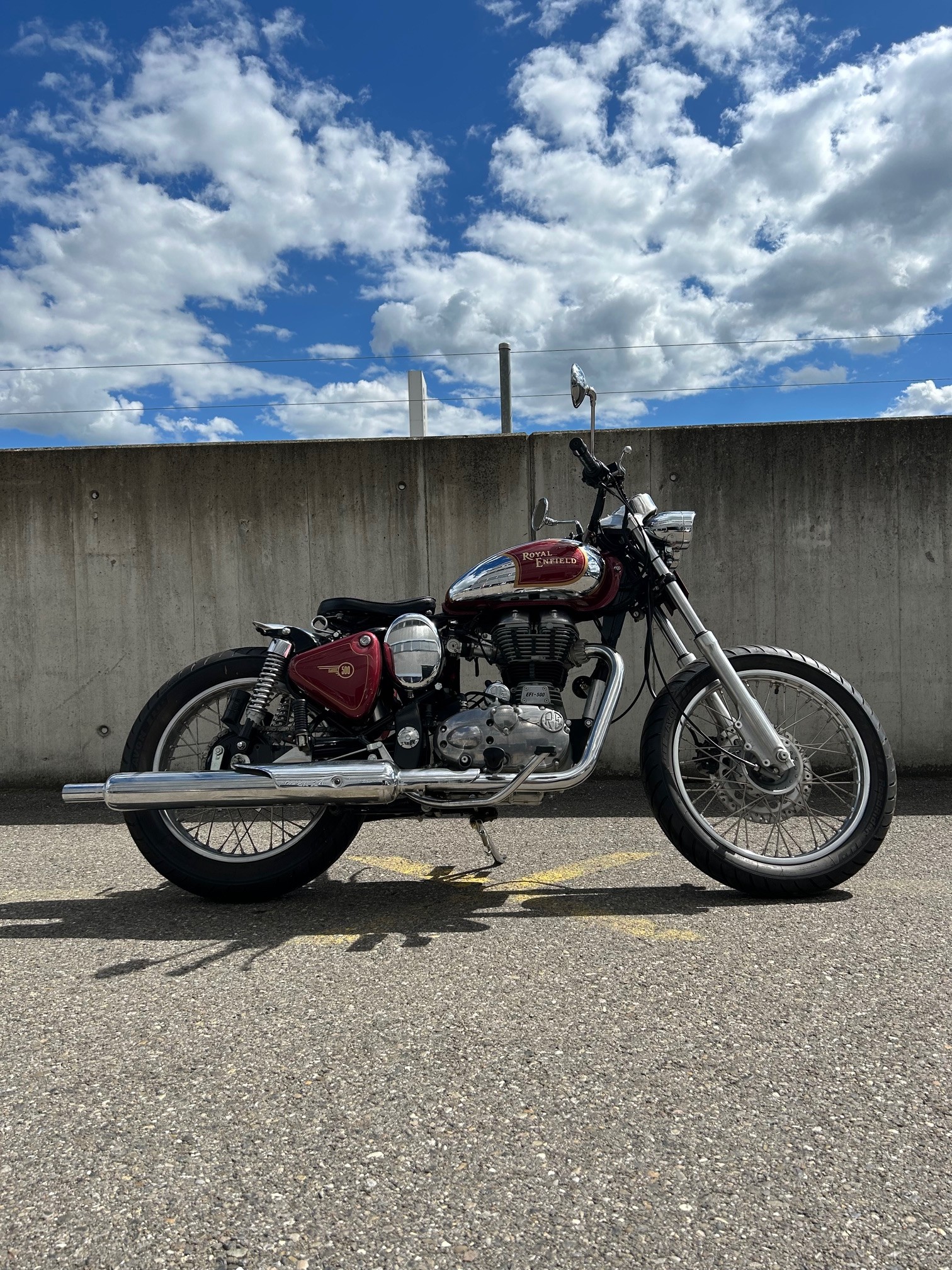 ROYAL ENFIELD Bullet 500 EFI