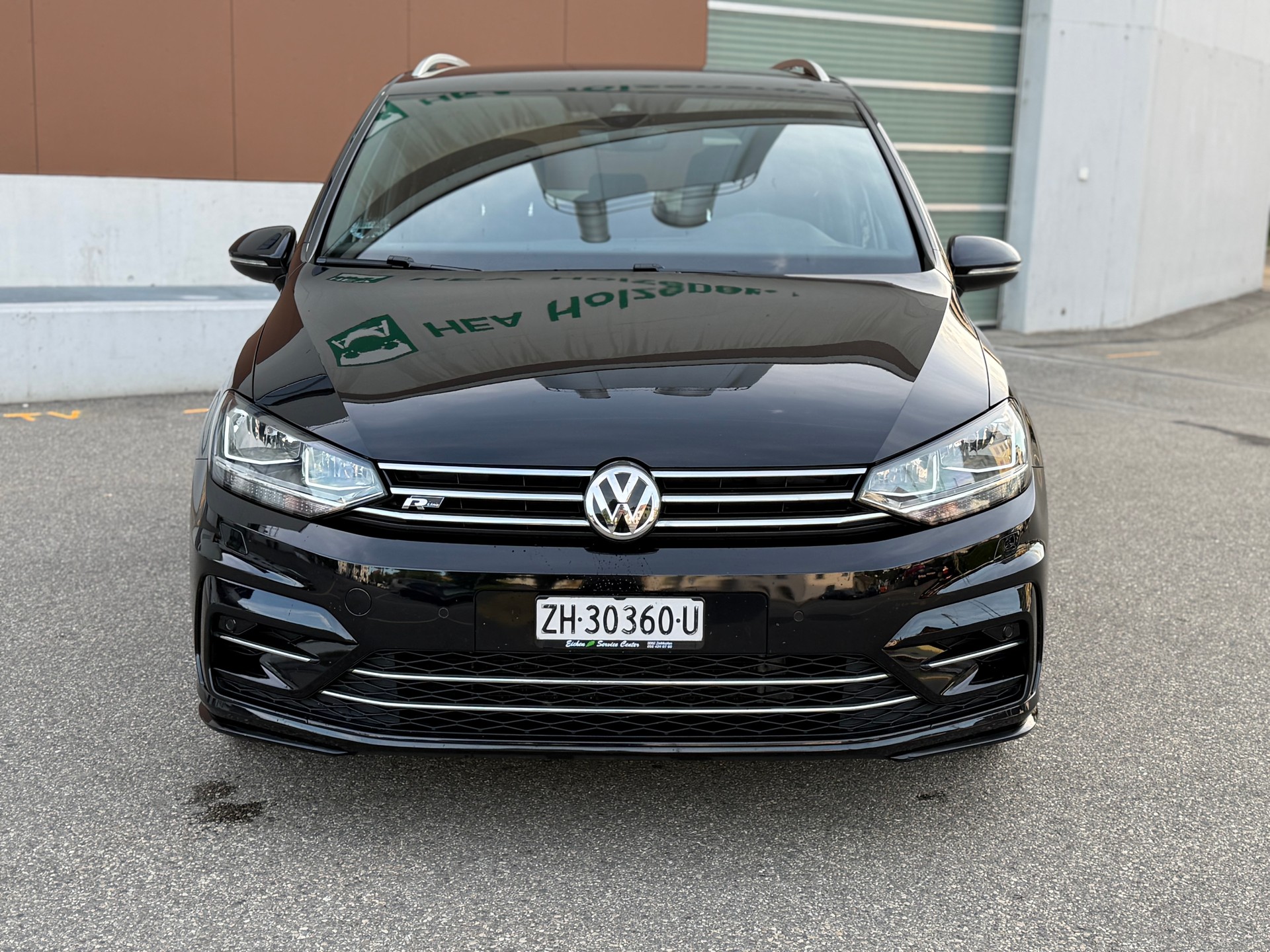 VW Touran 2.0 TDI BlueMotion Technology Highline DSG-image-1