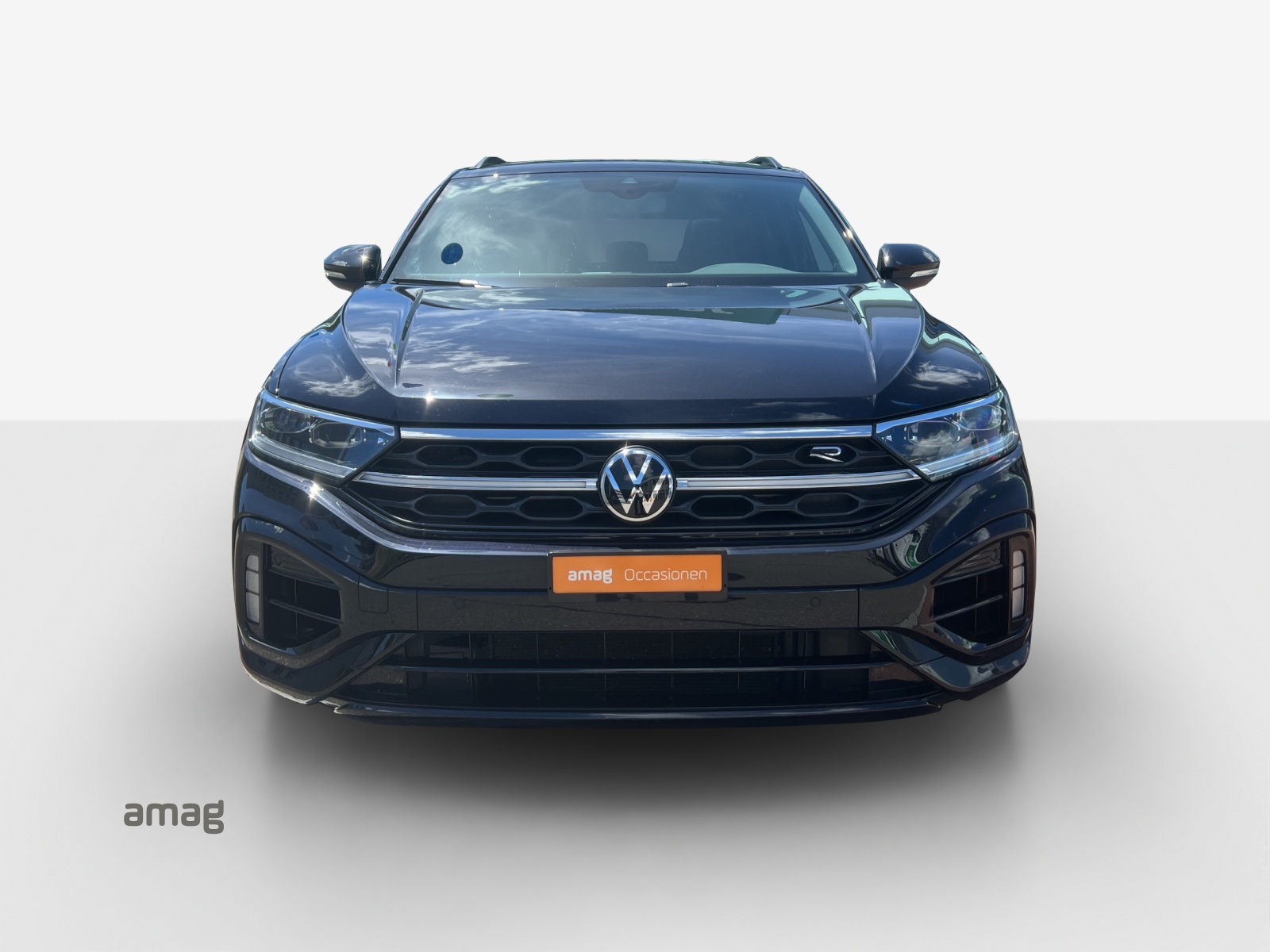 VW T-Roc 2.0 TSI R DSG 4Motion-image-6