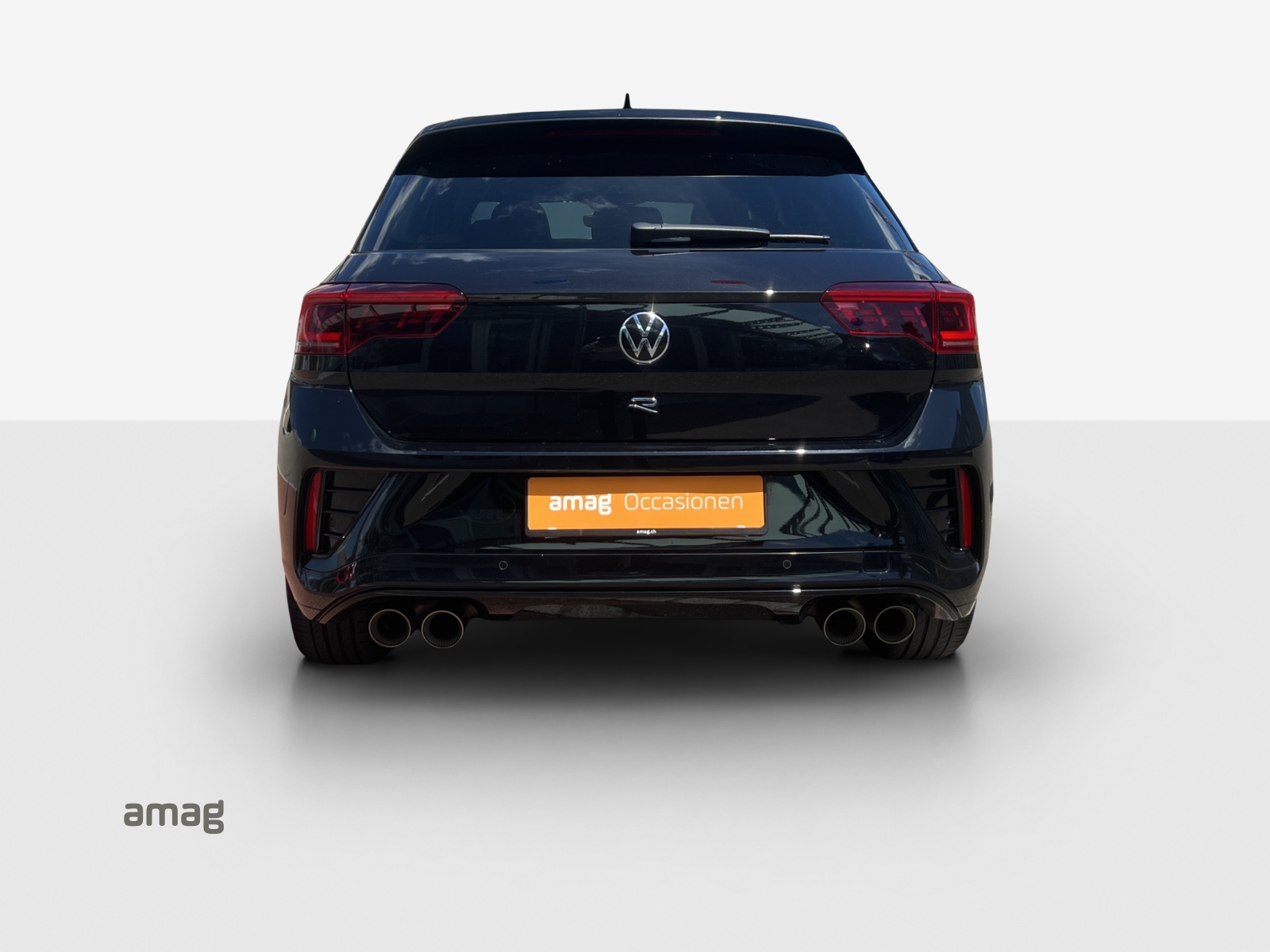 VW T-Roc 2.0 TSI R DSG 4Motion-image-3