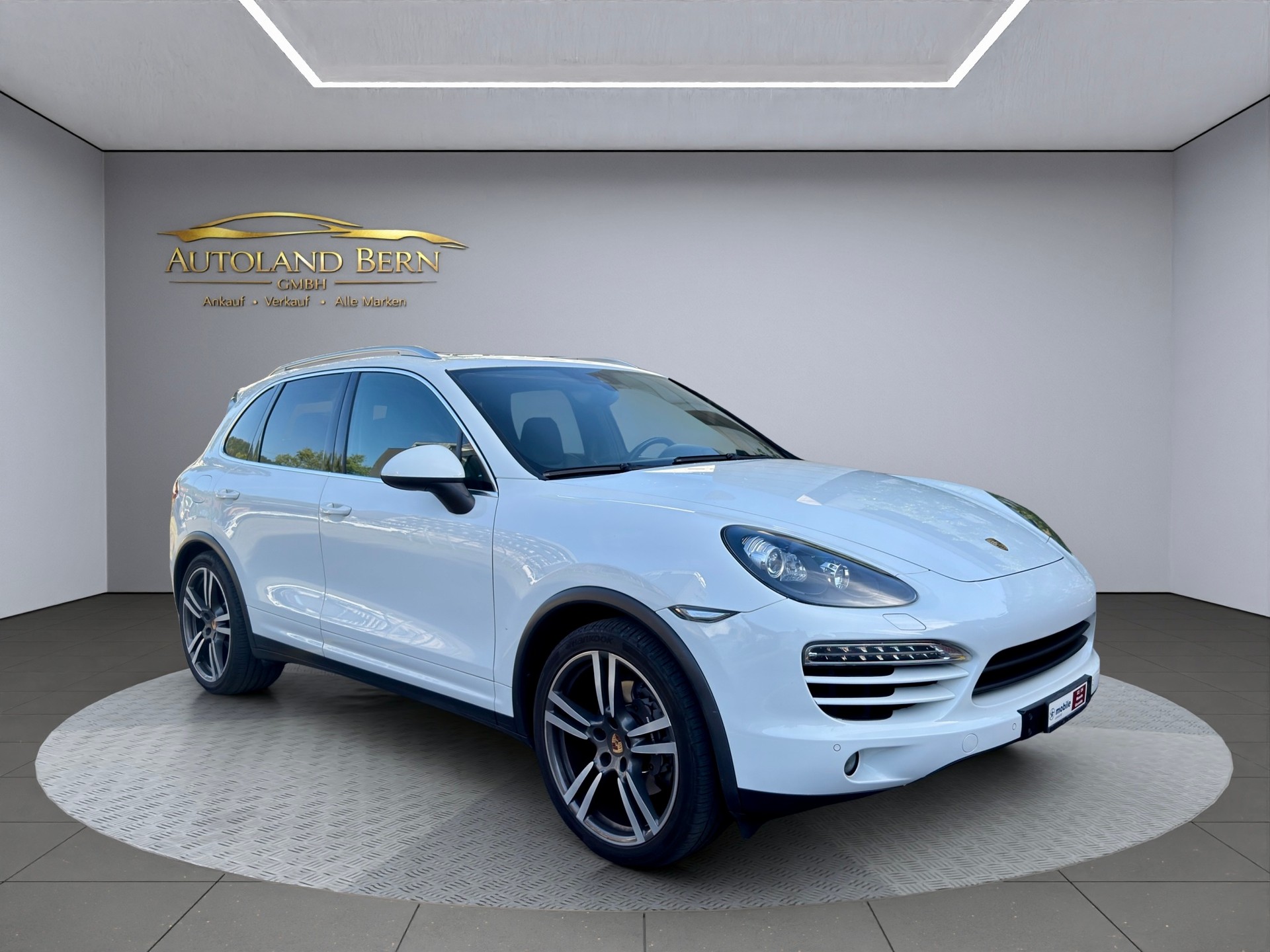 PORSCHE Cayenne Diesel, Panoramadach + AHK 3.5 T-showroom-element-1