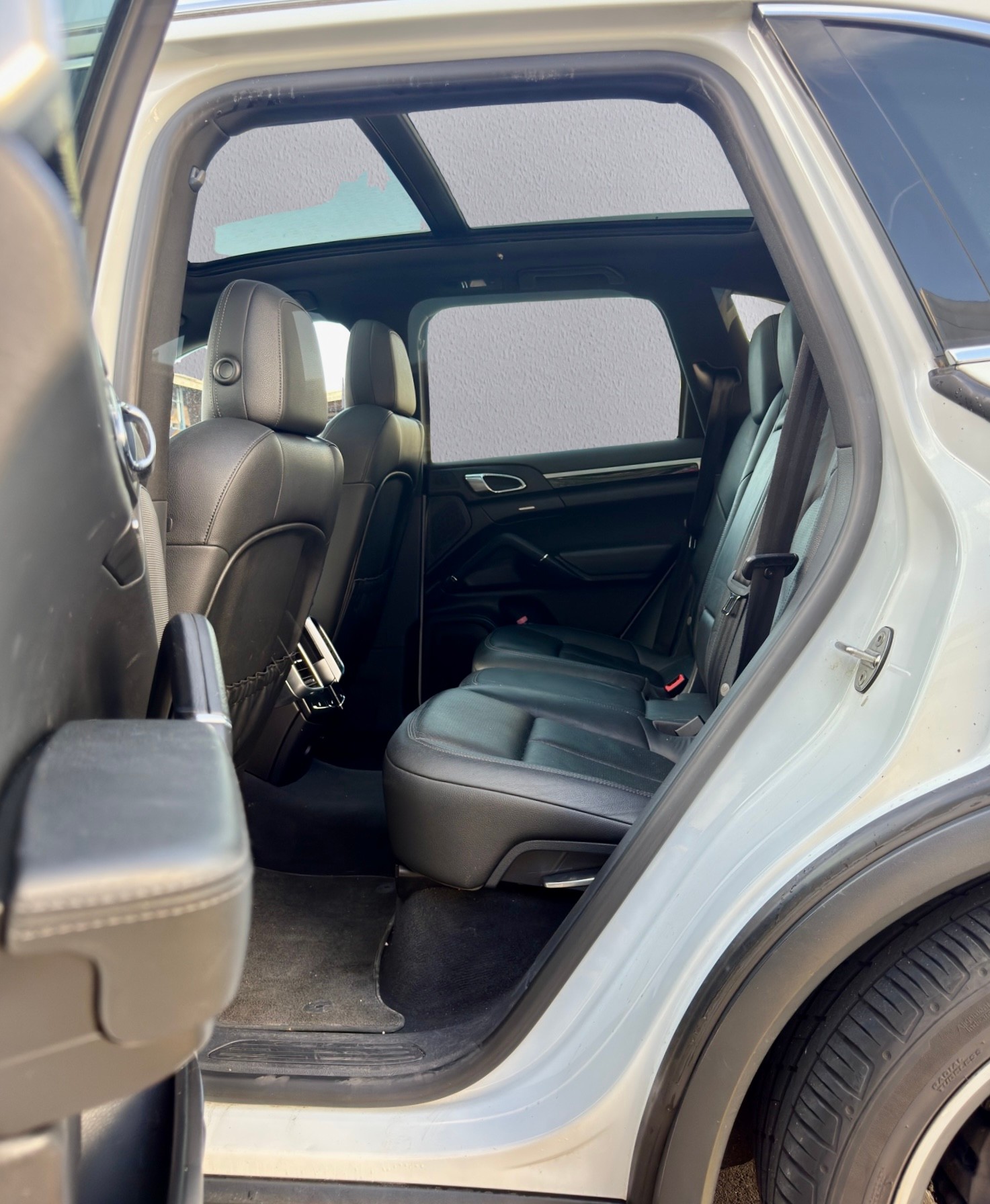 PORSCHE Cayenne Diesel, Panoramadach + AHK 3.5 T-image-12