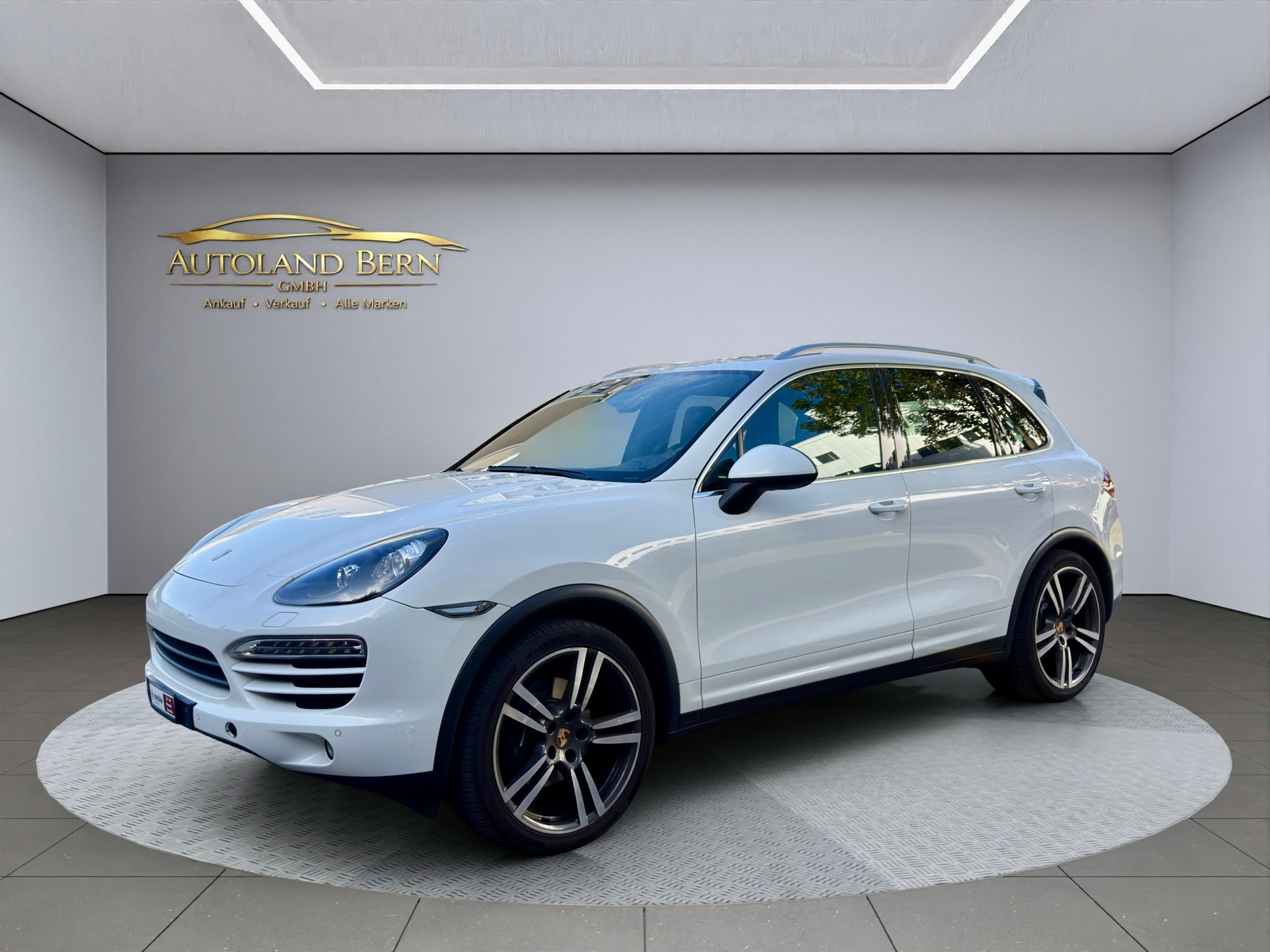 PORSCHE Cayenne Diesel, Panoramadach + AHK 3.5 T