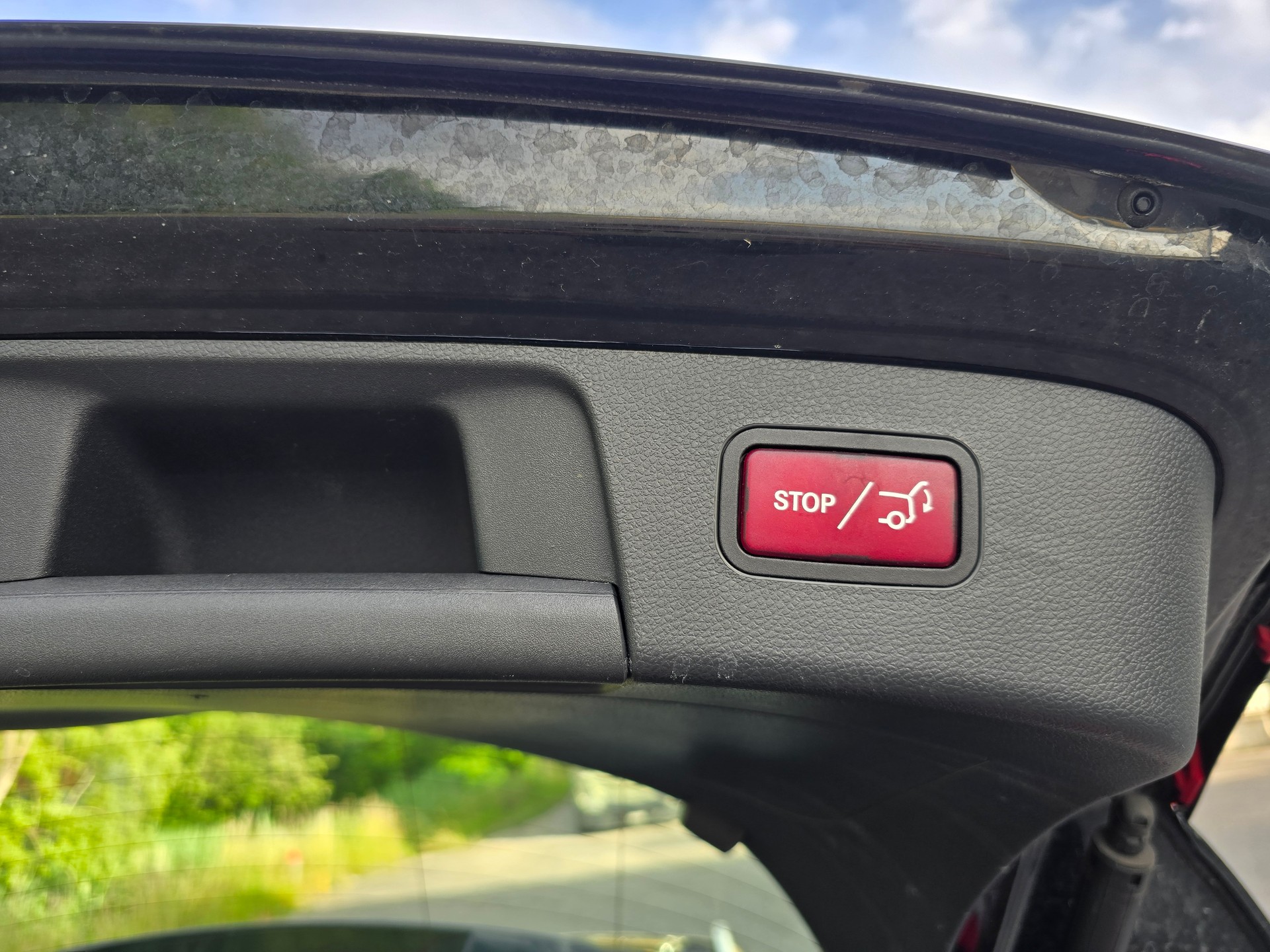 MERCEDES-BENZ GLA 250 Style 4Matic 7G-DCT-image-7