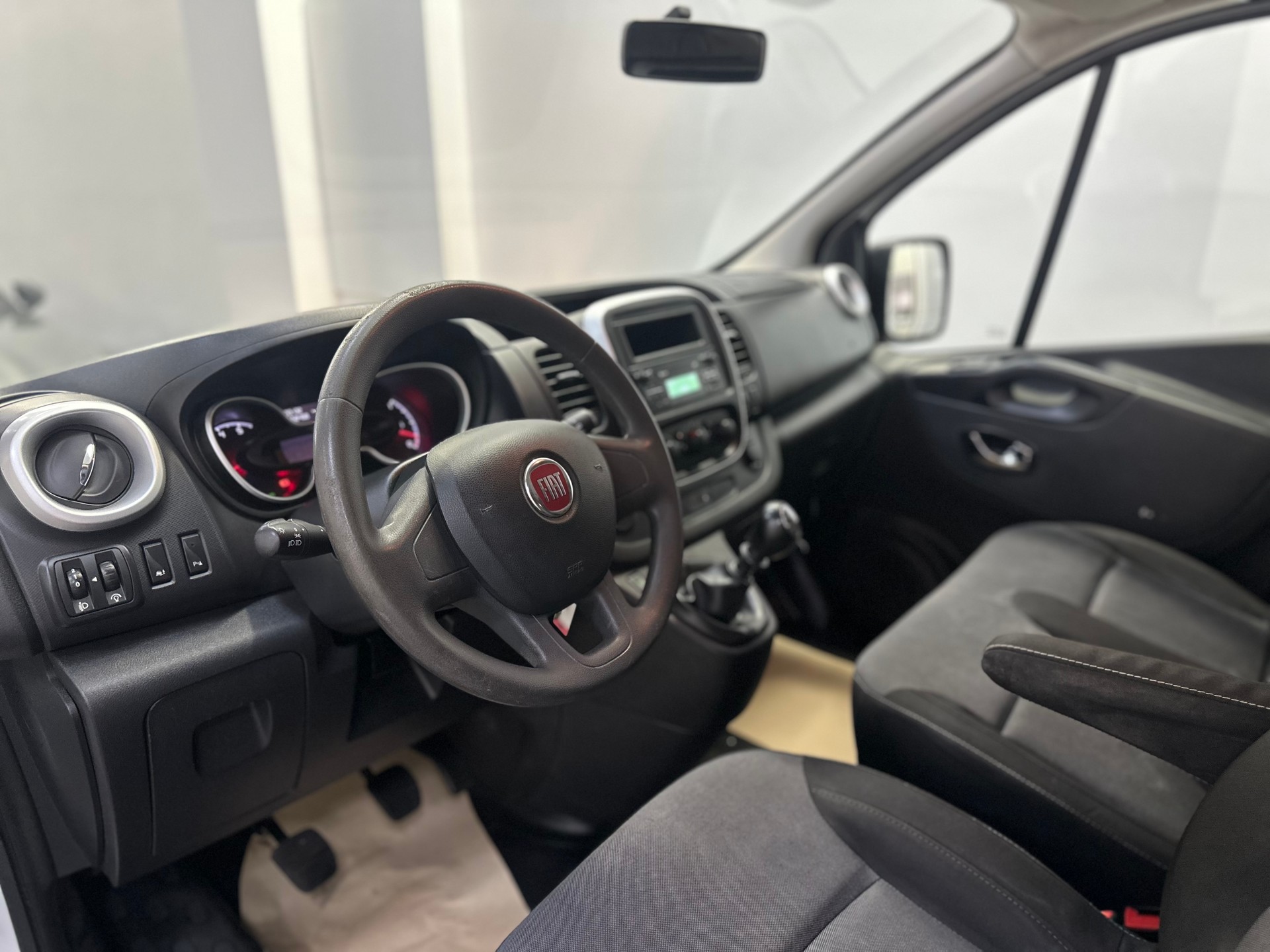 FIAT Talento 29 1.6 Eco Swiss L2 8/9 Pl.-image-12