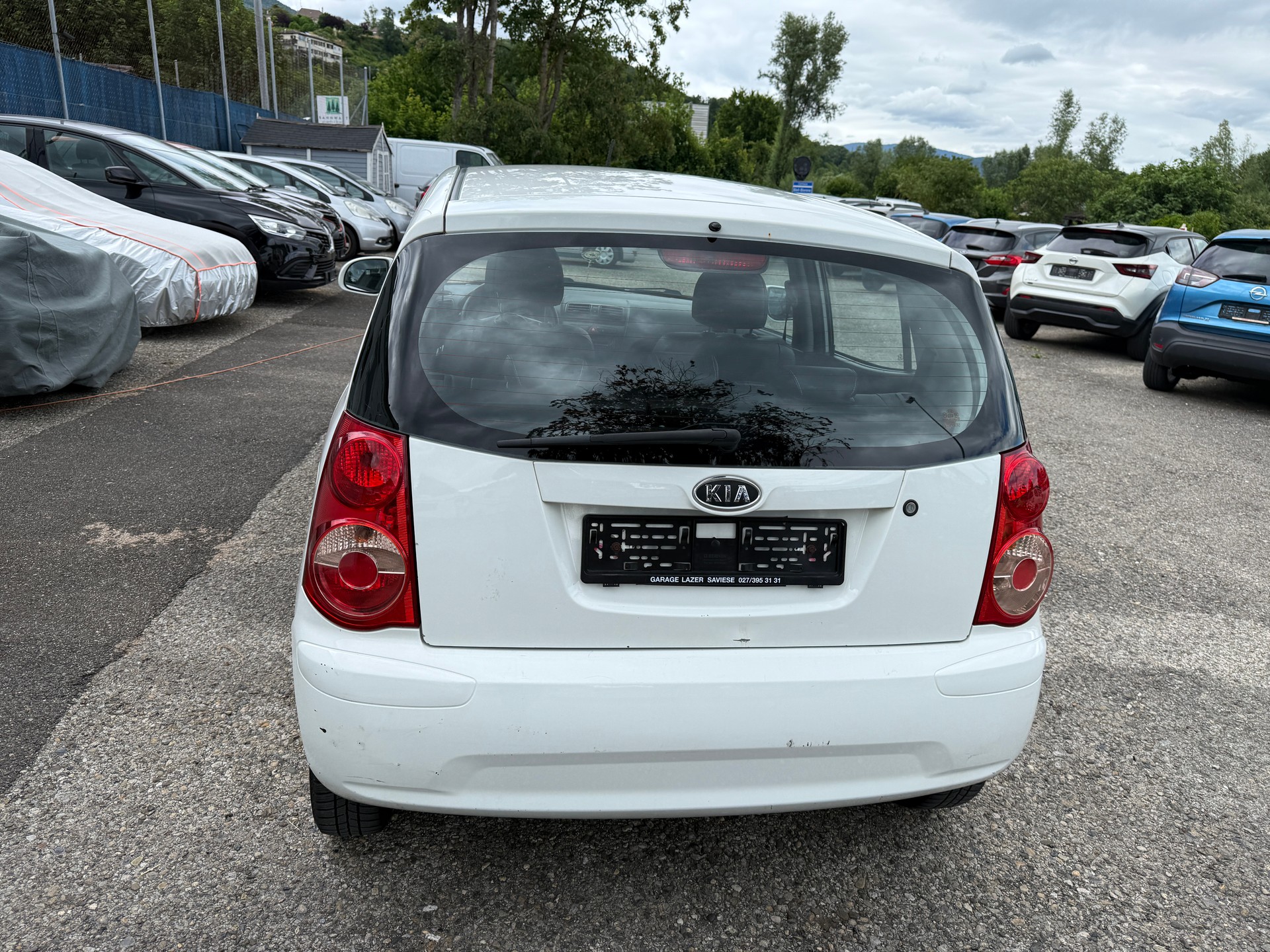 KIA Picanto 1.0 _seven-image-3