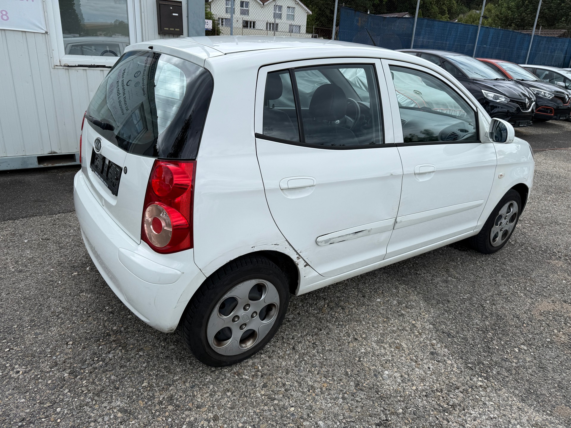 KIA Picanto 1.0 _seven-image-4