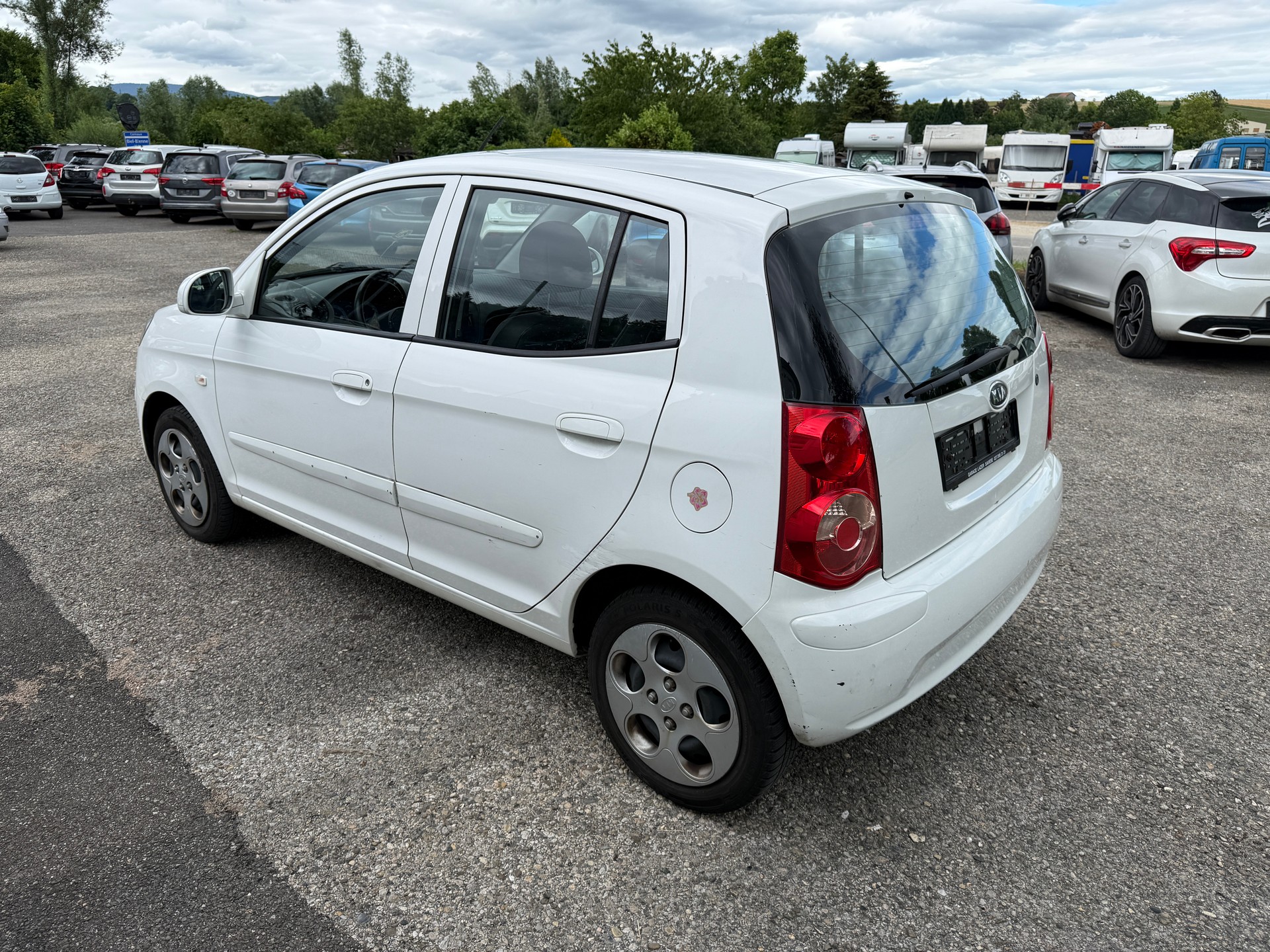 KIA Picanto 1.0 _seven-image-2