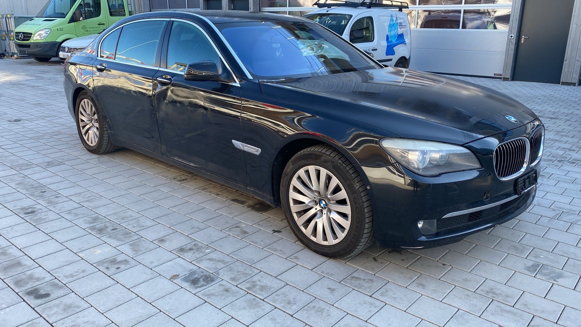 BMW 730d L-image-2