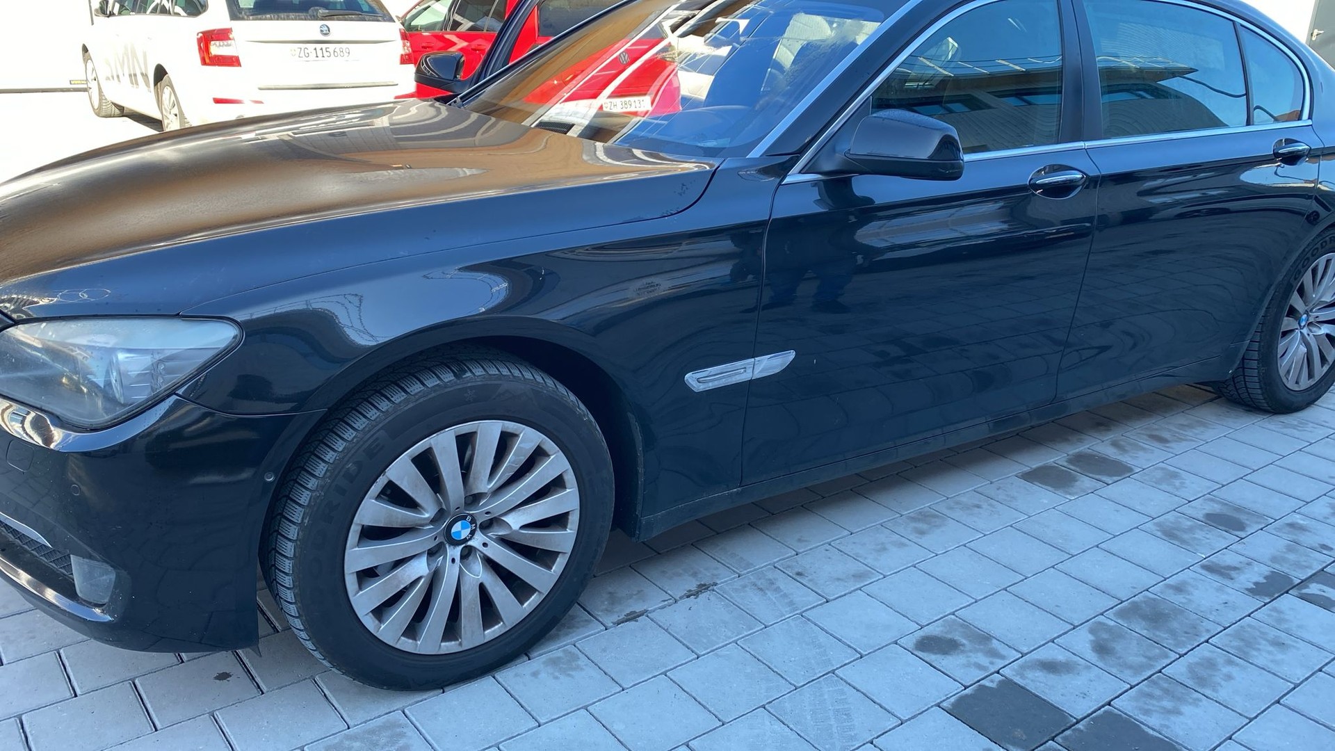 BMW 730d L-image-8