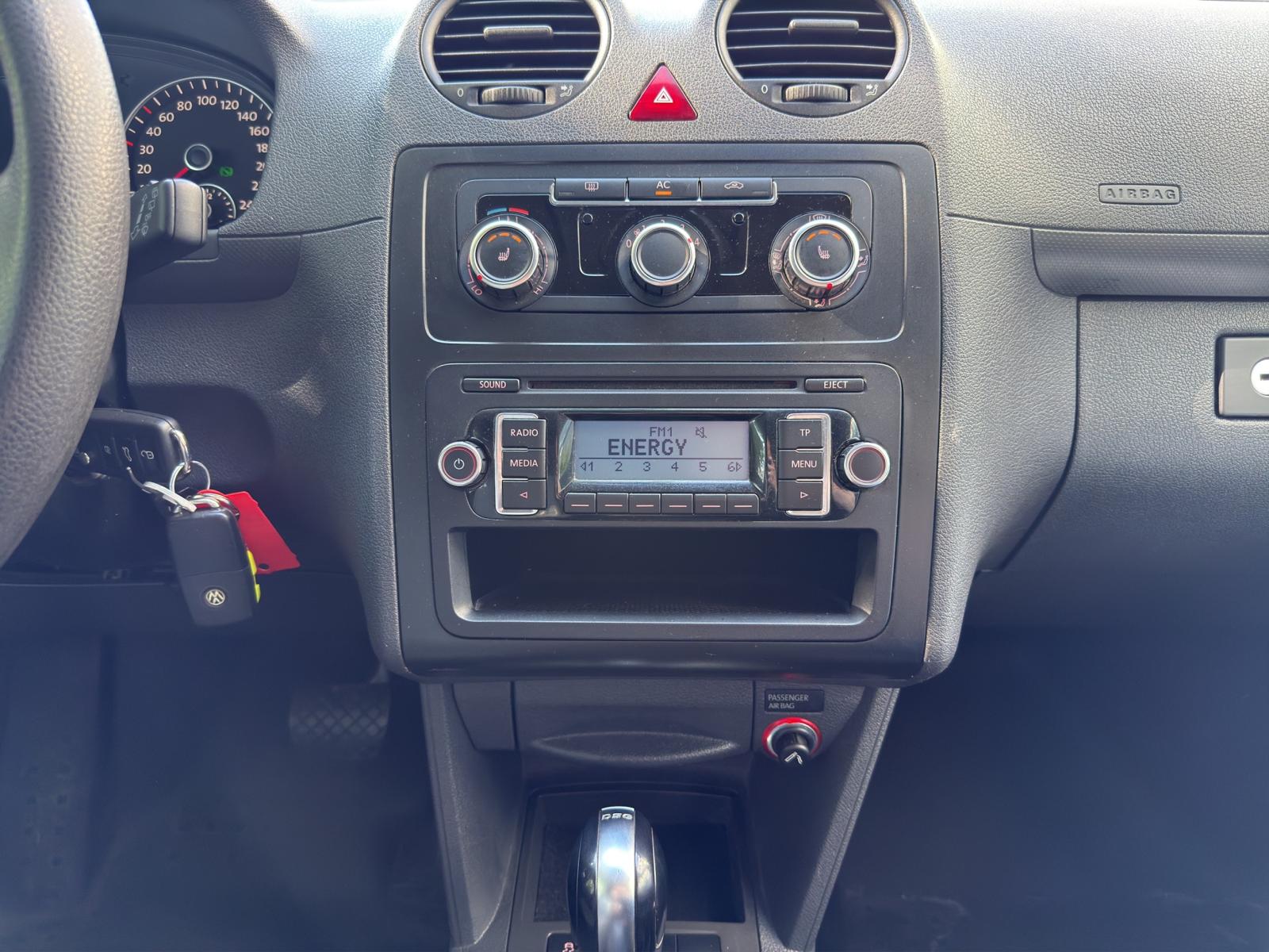 VW Caddy Maxi 1.6 TDI DSG-image-17