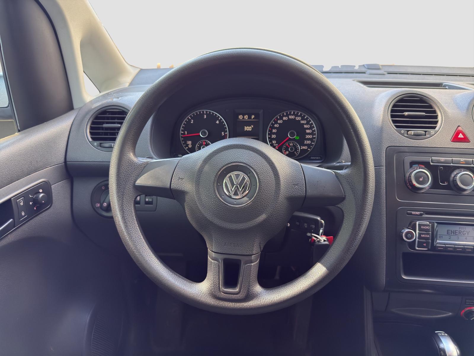 VW Caddy Maxi 1.6 TDI DSG-image-15