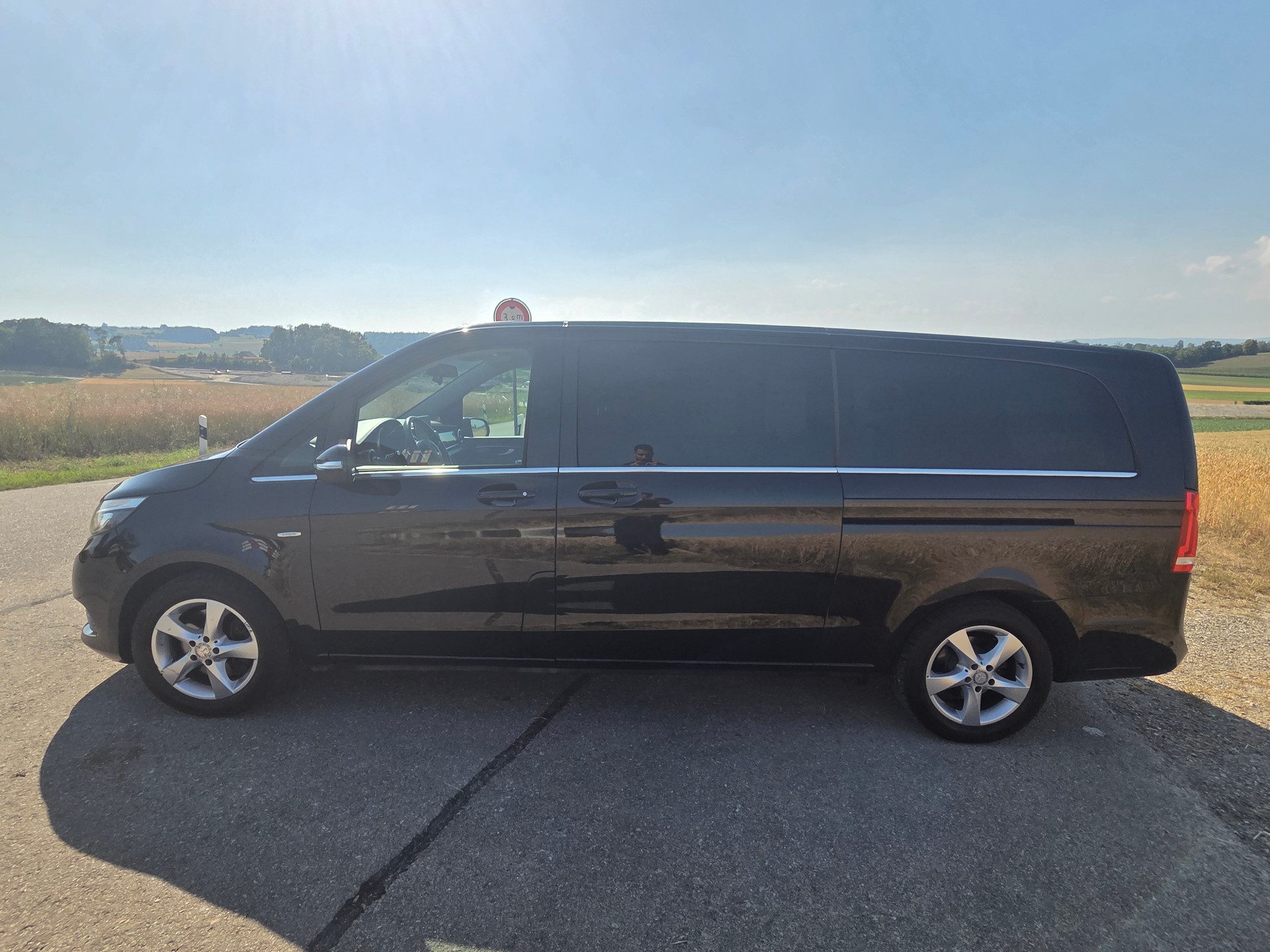 MERCEDES-BENZ V 250 d extralang 7G-Tronic-image-7