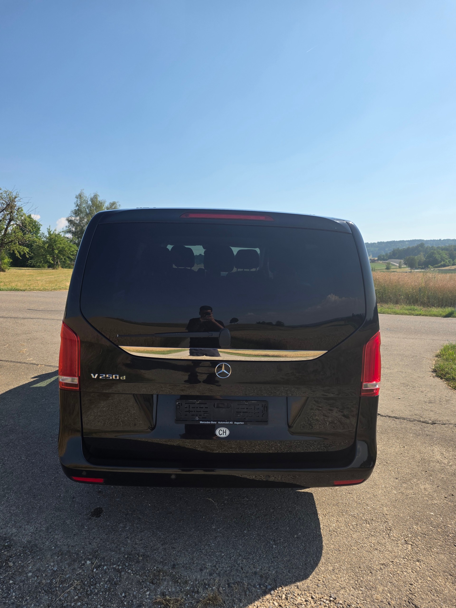MERCEDES-BENZ V 250 d extralang 7G-Tronic-image-4