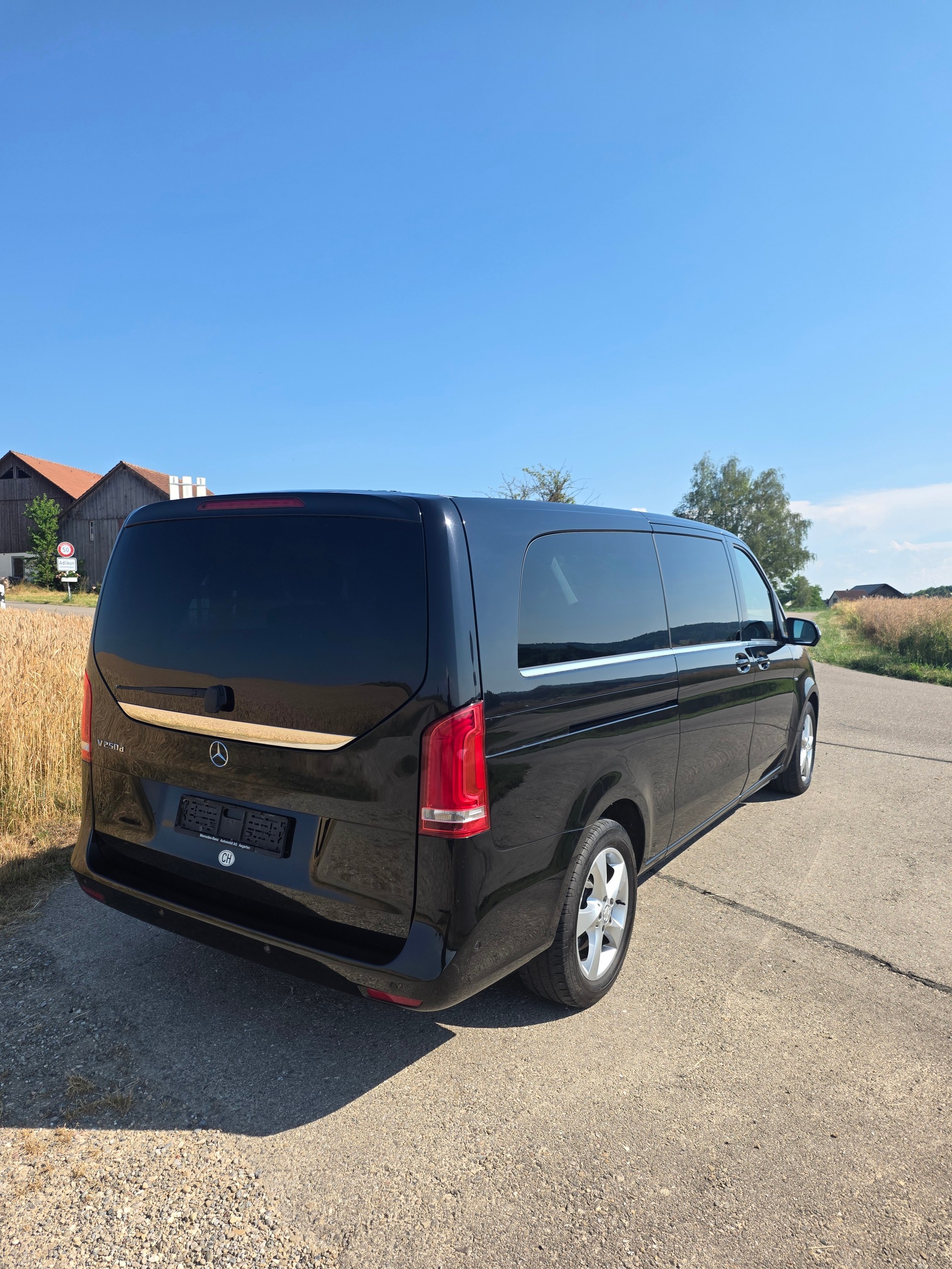 MERCEDES-BENZ V 250 d extralang 7G-Tronic-image-3