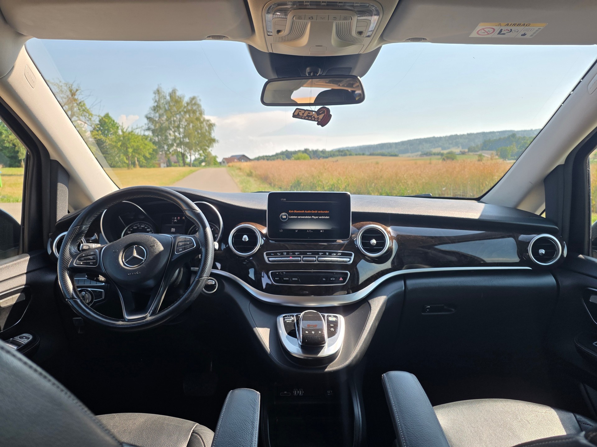 MERCEDES-BENZ V 250 d extralang 7G-Tronic-image-10