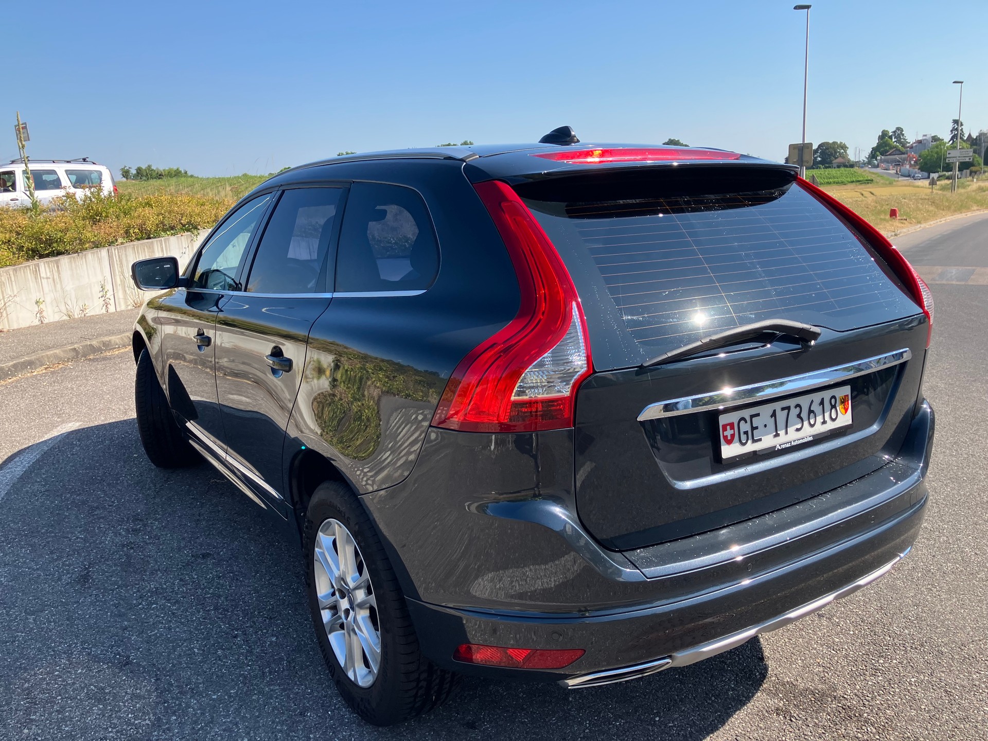 VOLVO 2.4 D4 Summum AWD S/S-image-3