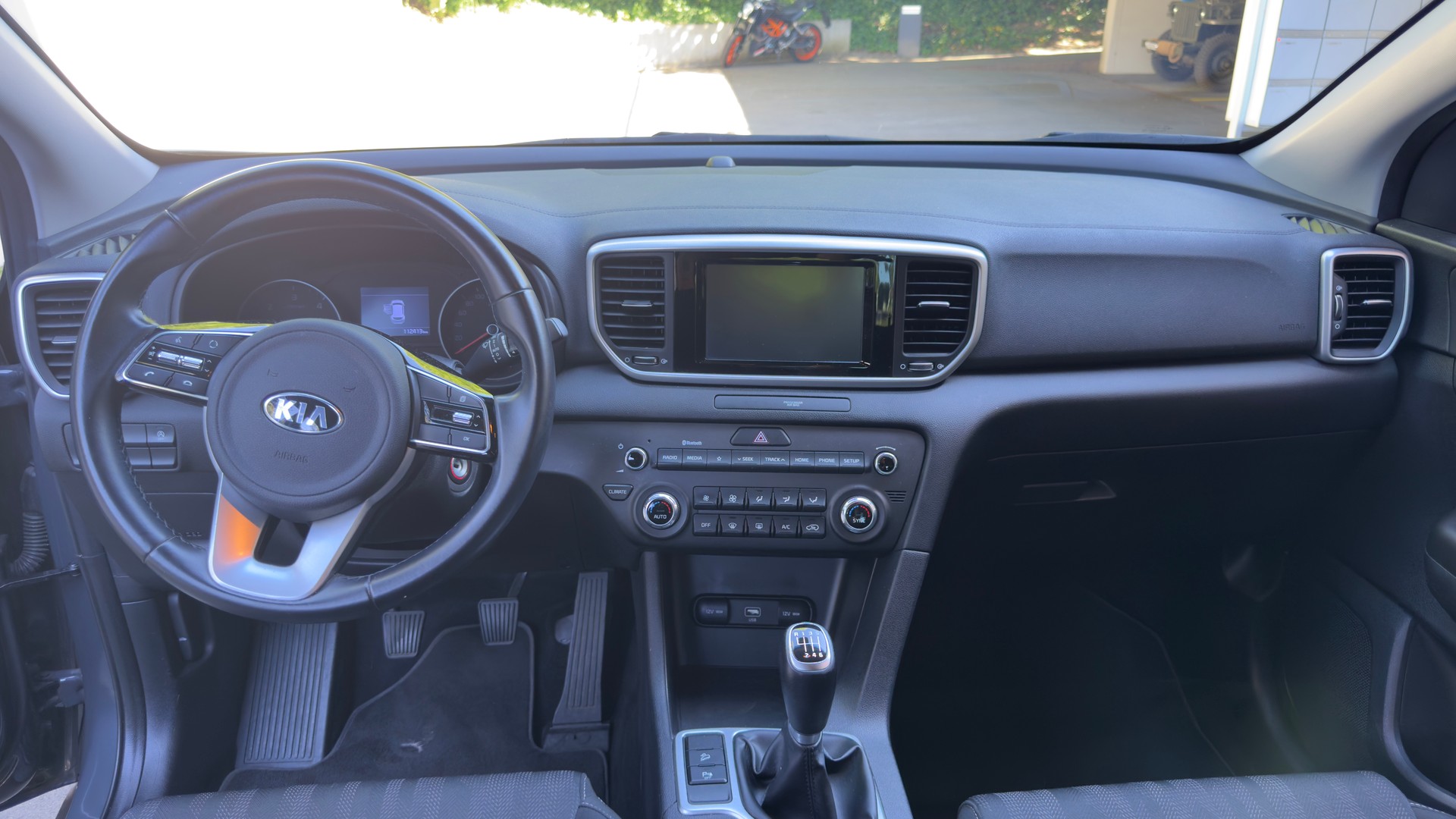 KIA SPORTAGE-image-2