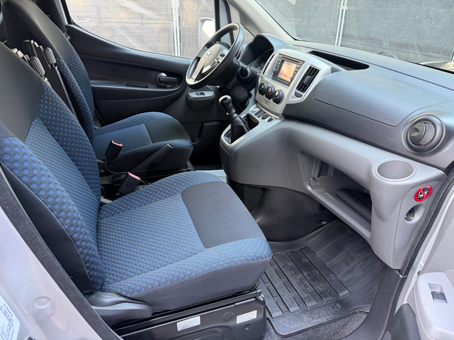 NISSAN NV200 1.5 dCi 110 Evalia Tekna-image-12