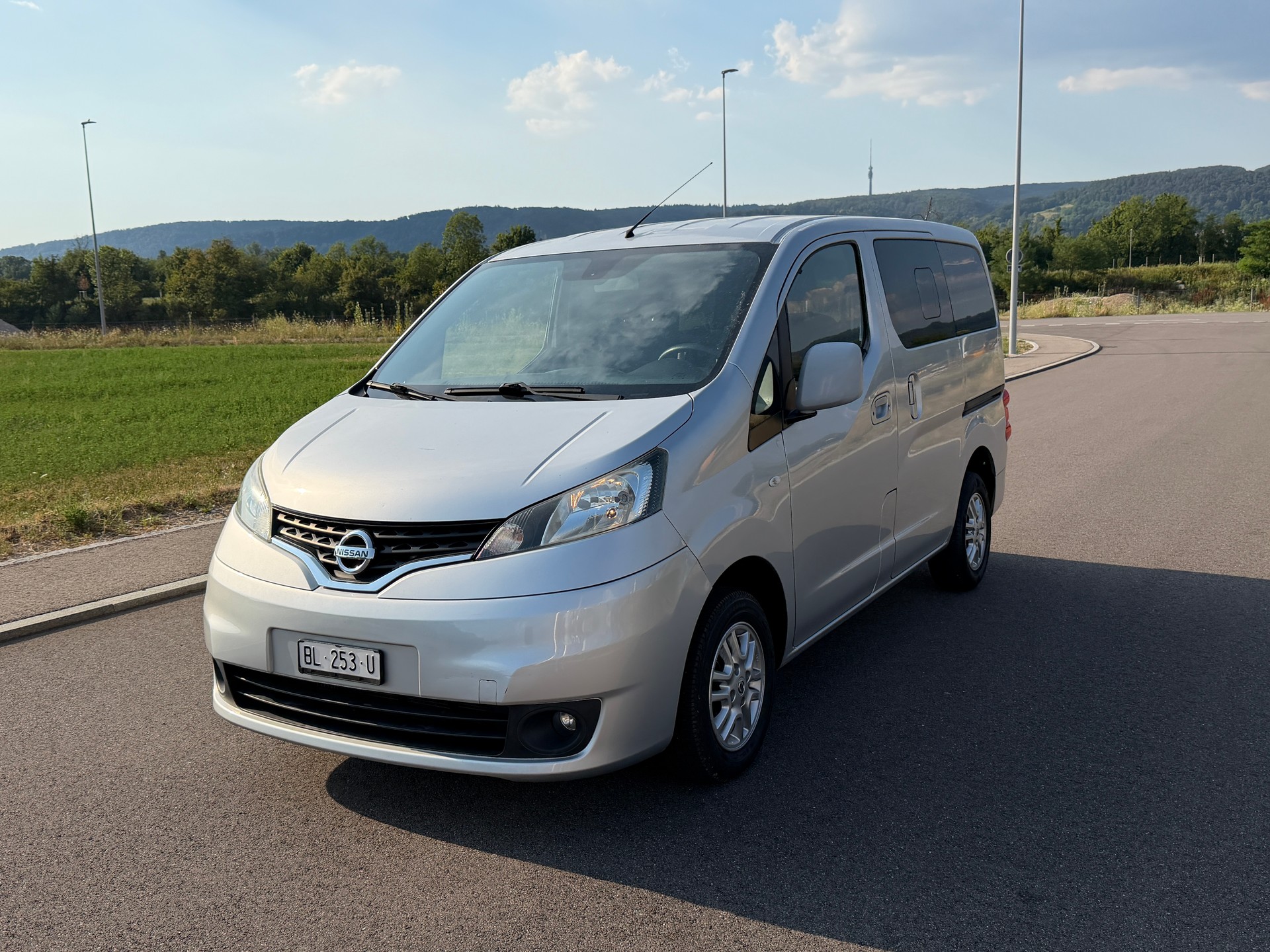 NISSAN NV200 1.5 dCi 110 Evalia Tekna-image-10