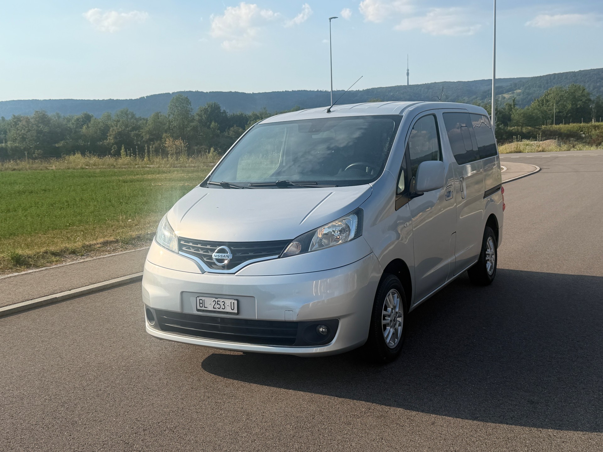NISSAN NV200 1.5 dCi 110 Evalia Tekna-image-0