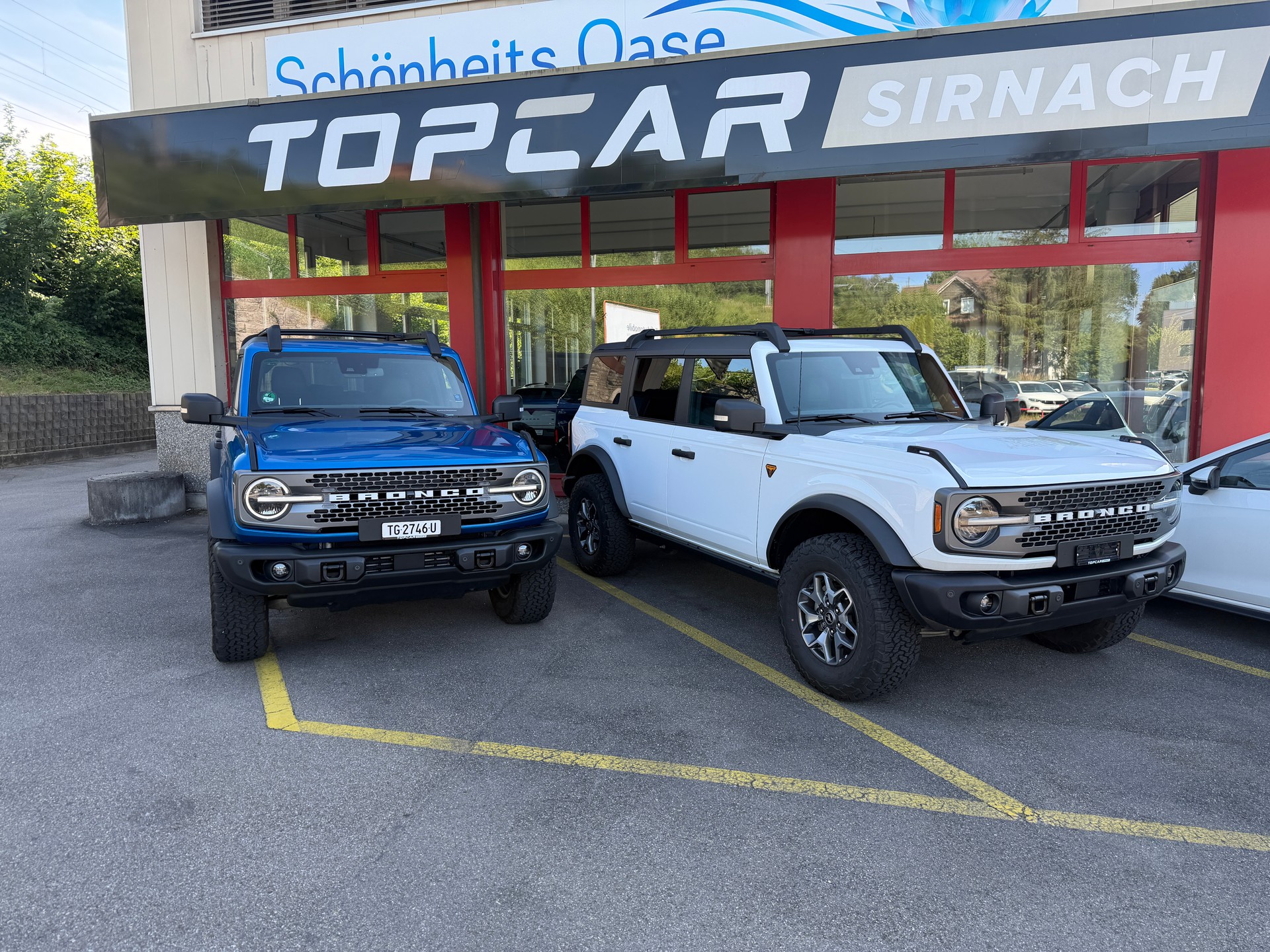 FORD Bronco 2.7 EcoB Badlands e-4WD-image-4
