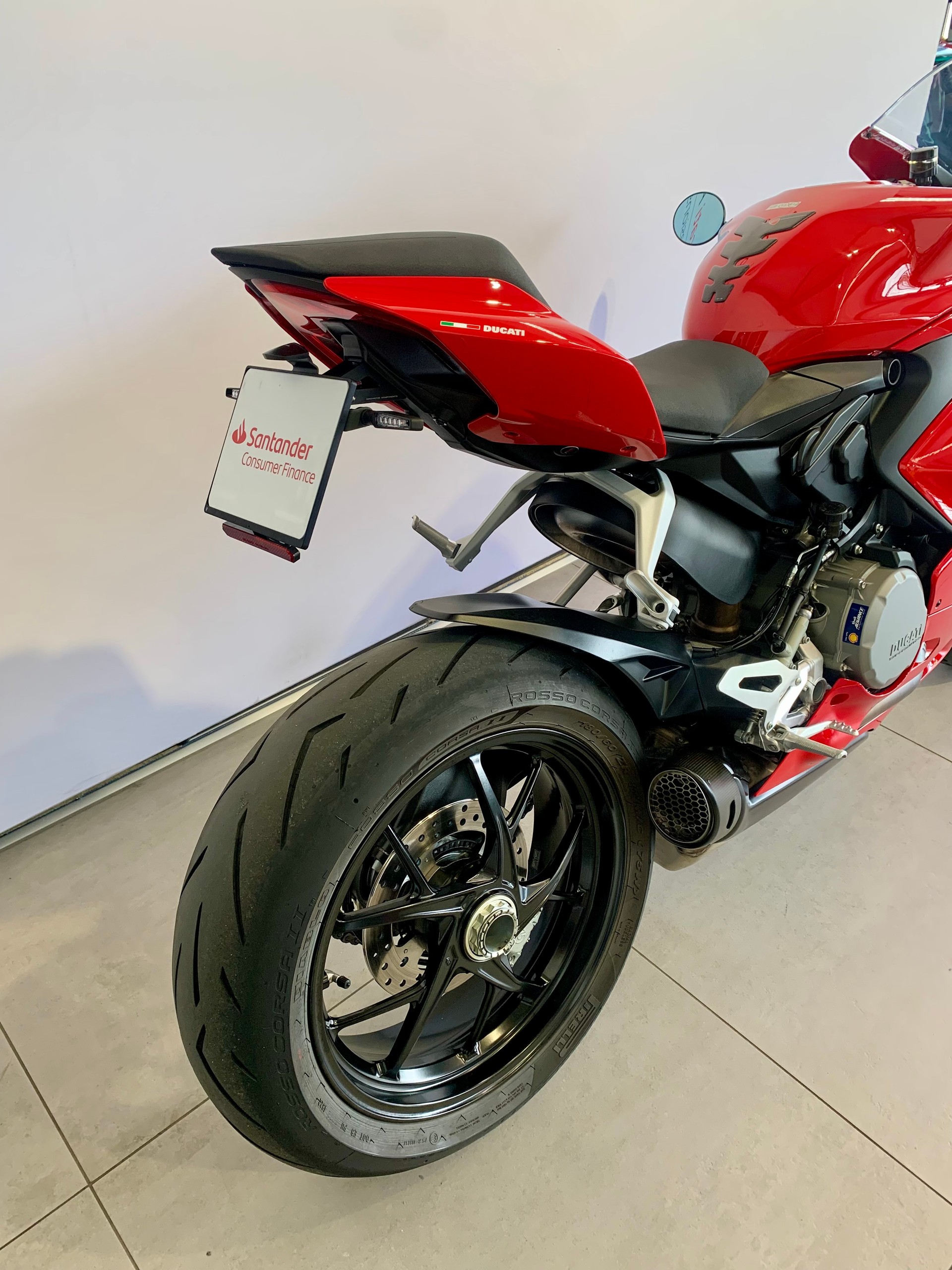 DUCATI Panigale V2-image-11