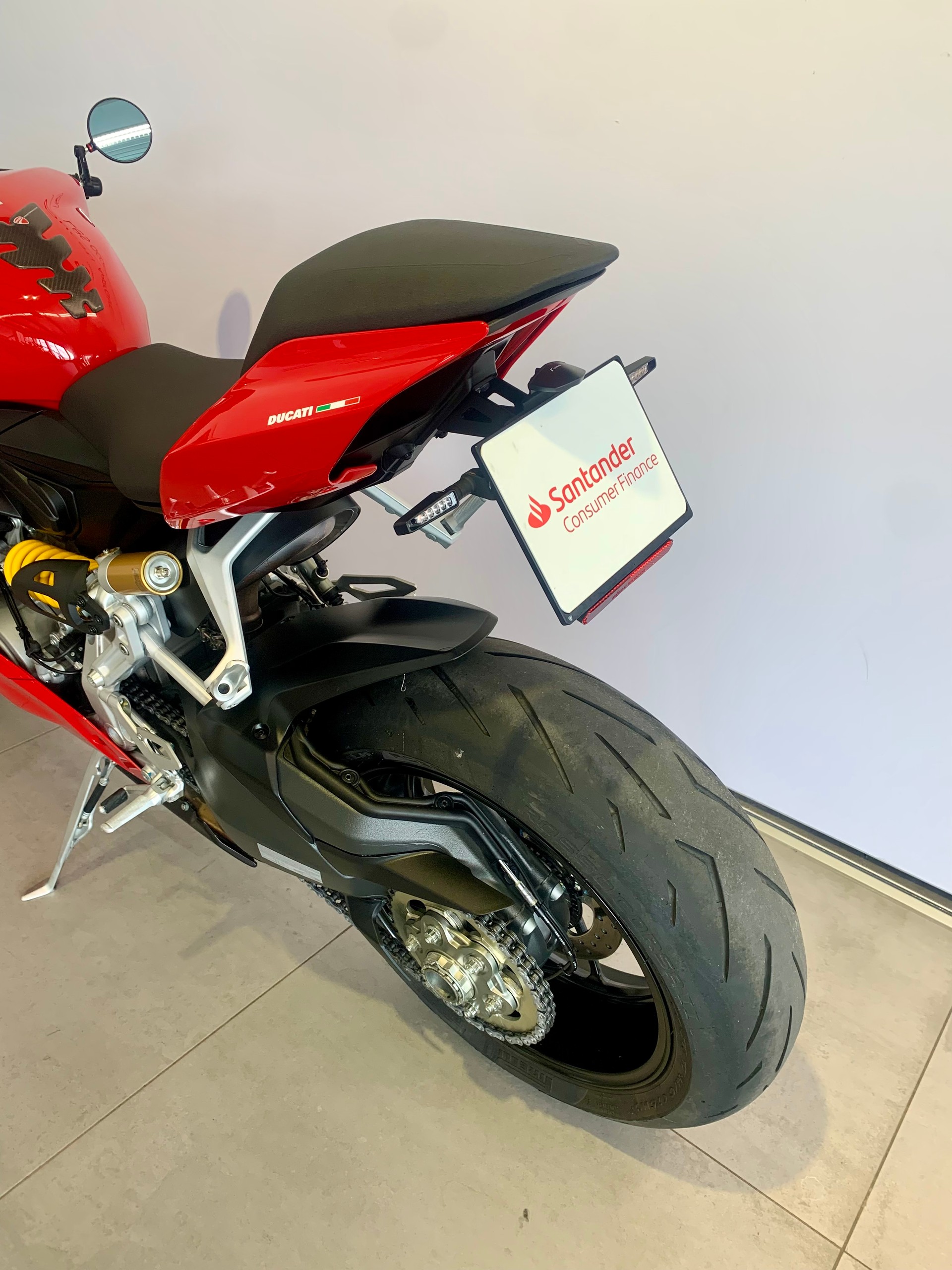 DUCATI Panigale V2-image-12