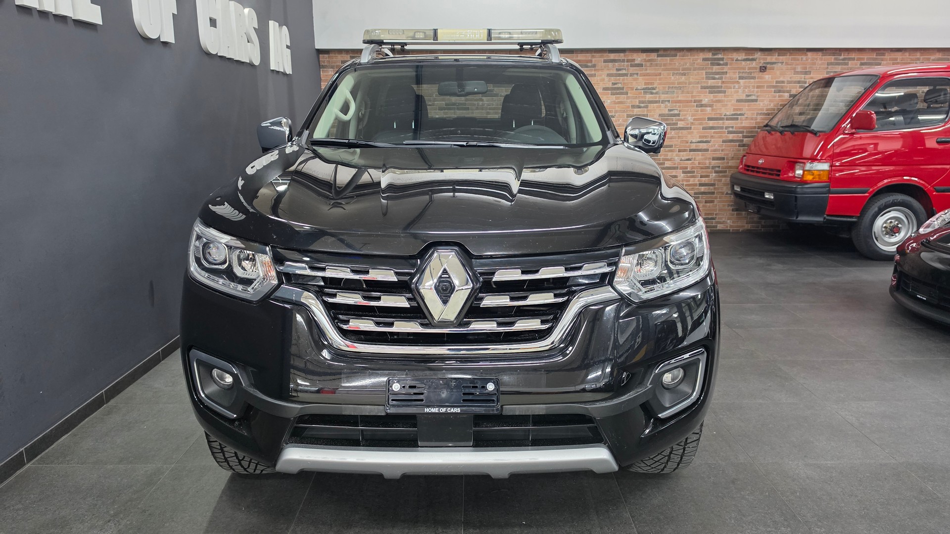 RENAULT Alaskan DC Twin Turbo dCi 190 4WD Intens A-image-16