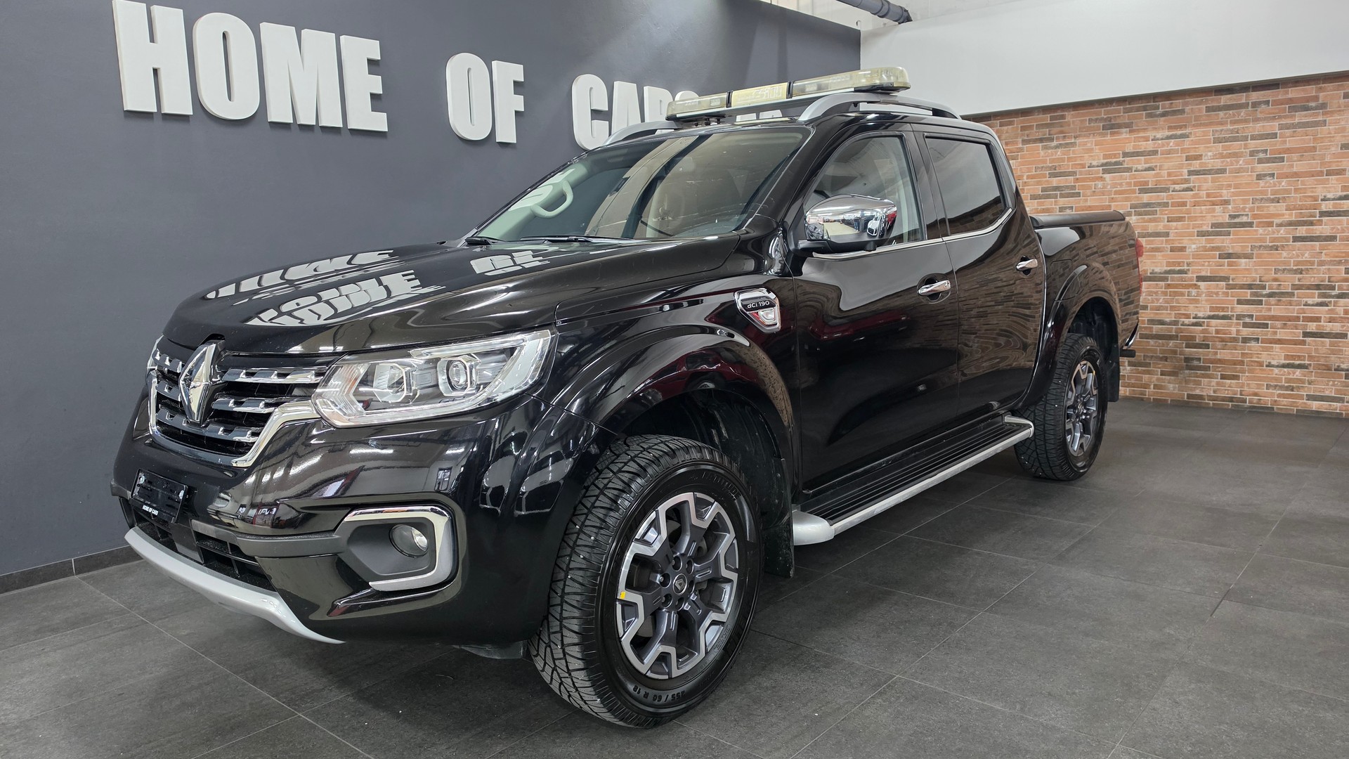RENAULT Alaskan DC Twin Turbo dCi 190 4WD Intens A-image-1