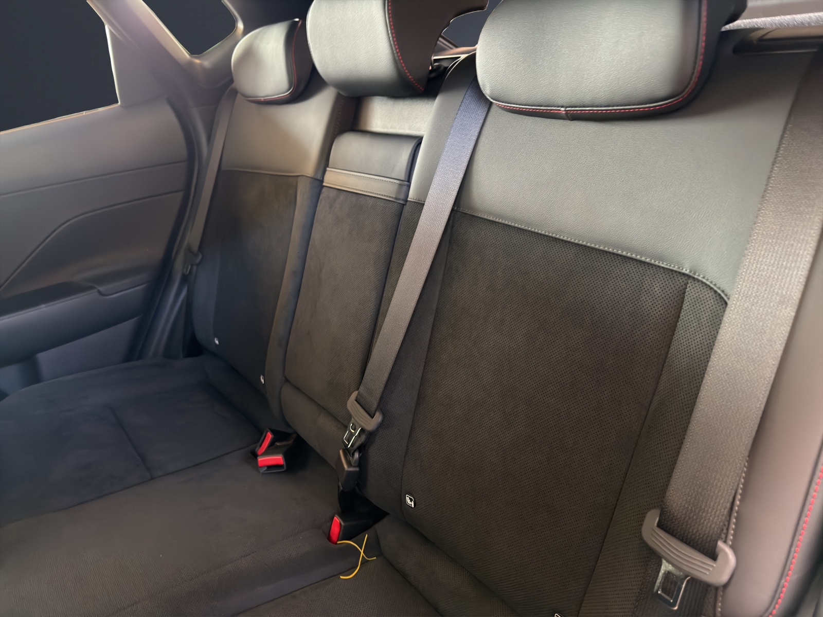 HYUNDAI Kona 1.6 GDi HEV Vertex DCT-image-15