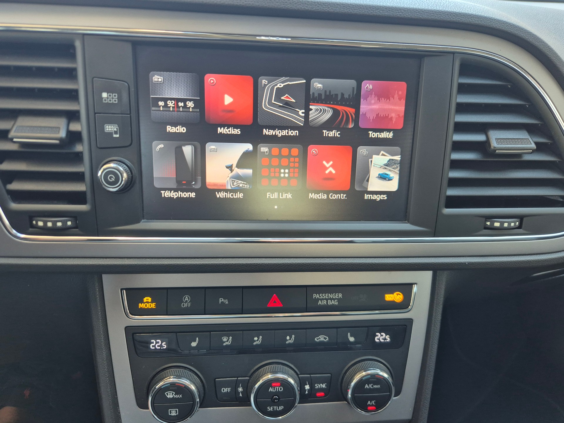 SEAT Leon ST 2.0 TSI X-Perience 4Drive DSG-image-9