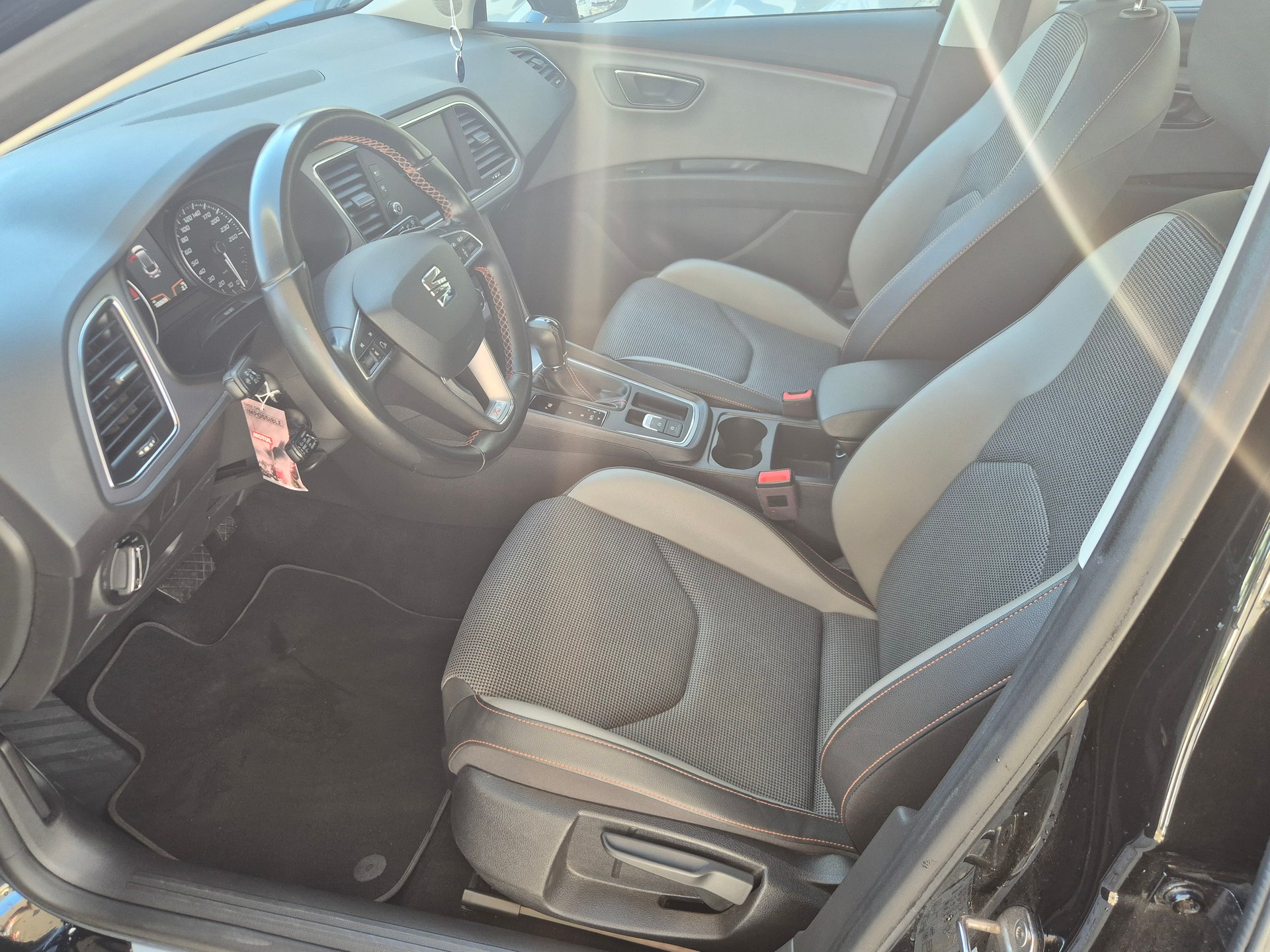 SEAT Leon ST 2.0 TSI X-Perience 4Drive DSG-image-6