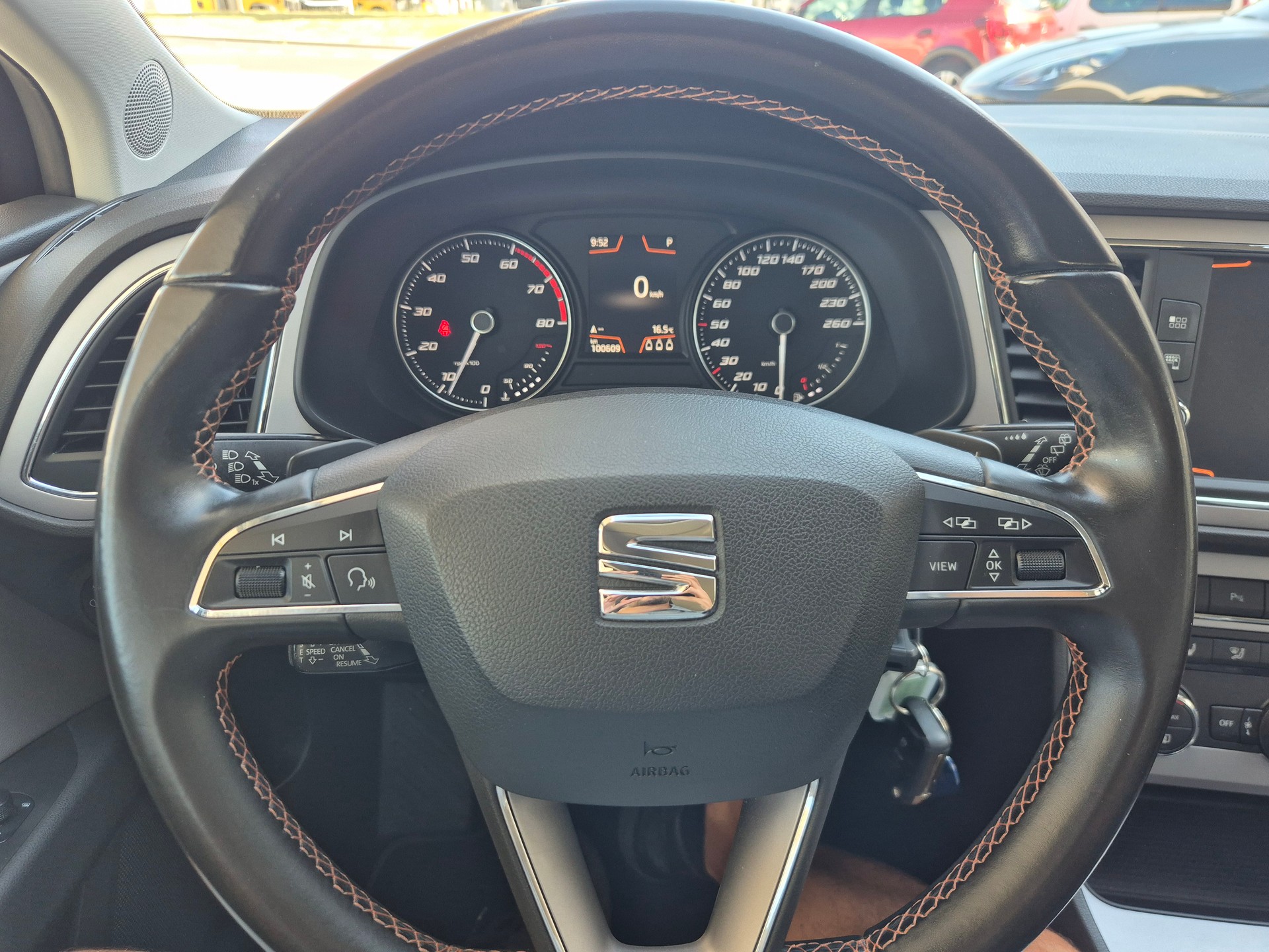 SEAT Leon ST 2.0 TSI X-Perience 4Drive DSG-image-8